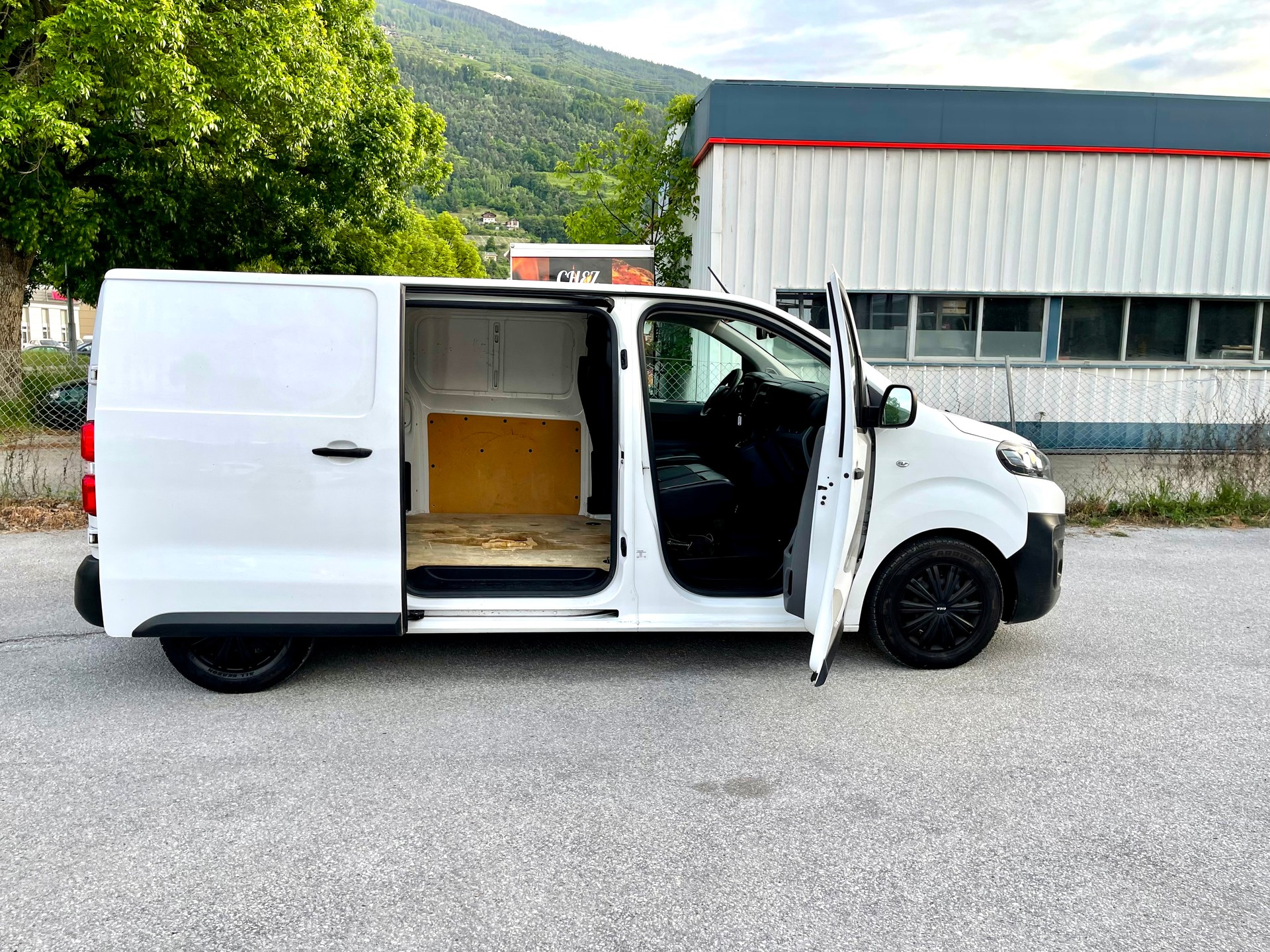 CITROEN Jumpy 1.6HDi 95 S&S Size XS ETG6-image-26