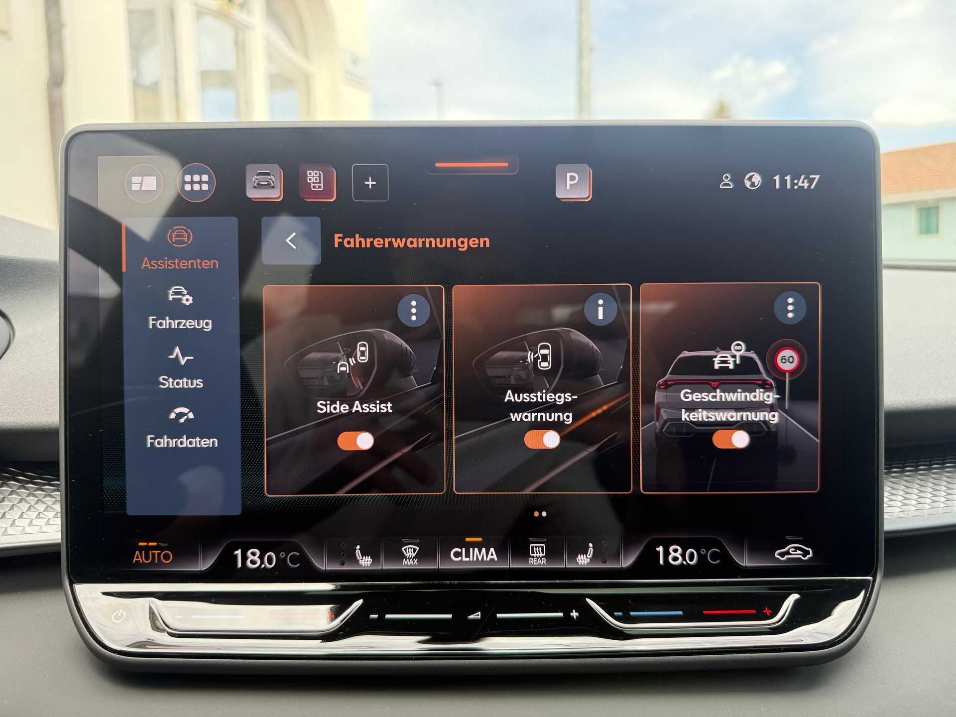 CUPRA Terramar 2.0 TSI VZ 4Drive DSG * 20 ZOLL * PANORAMA *-image-25