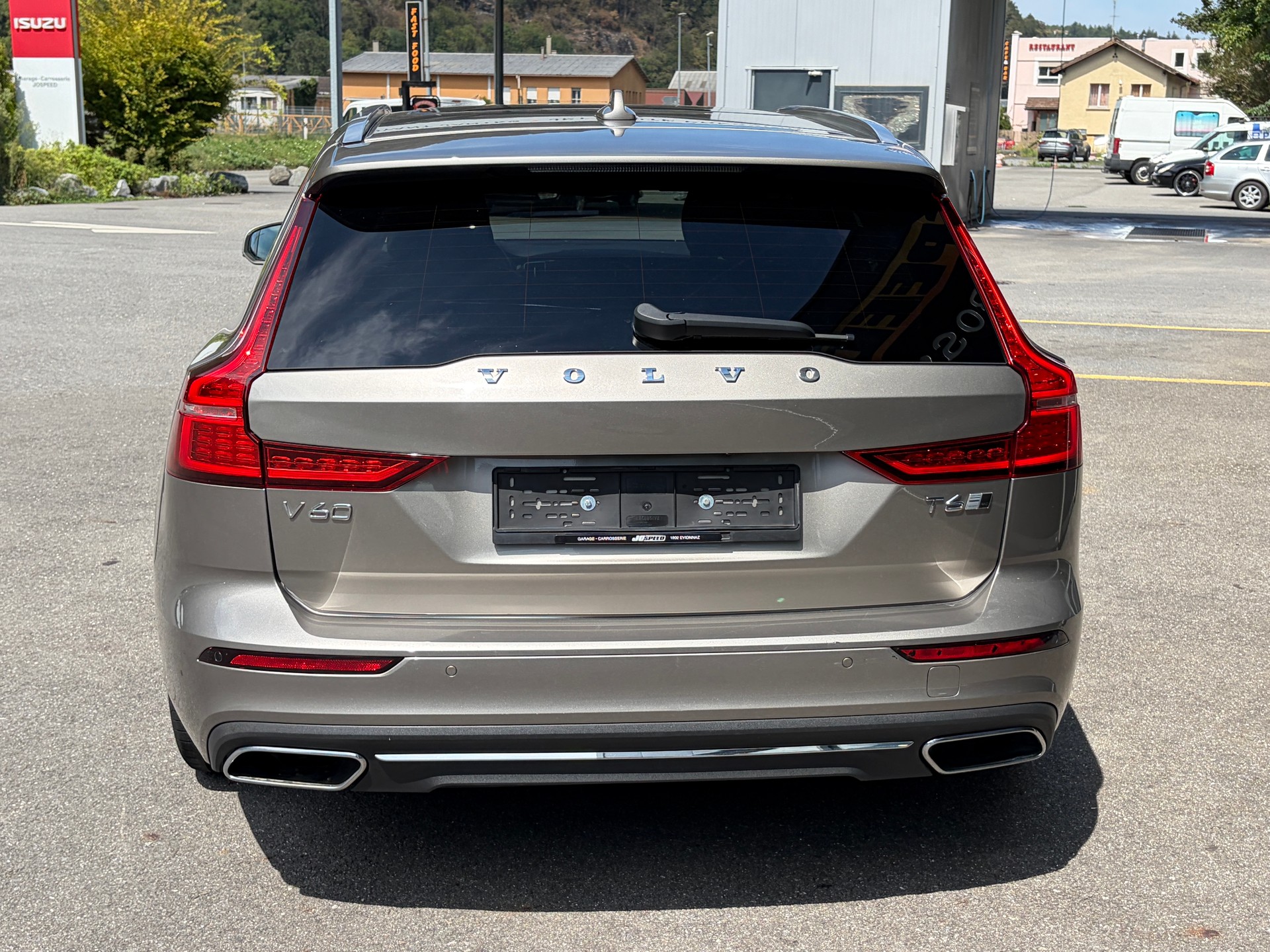 VOLVO V60 T6 AWD Inscription Geartronic-showroom-element-3