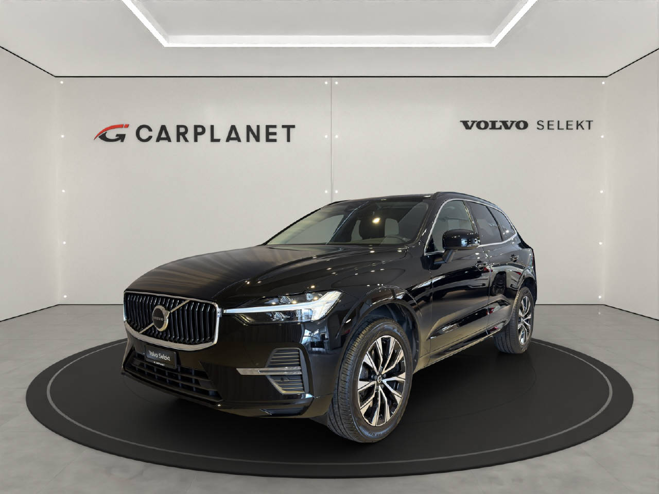 VOLVO XC60 2.0 B4 MH Momentum AWD