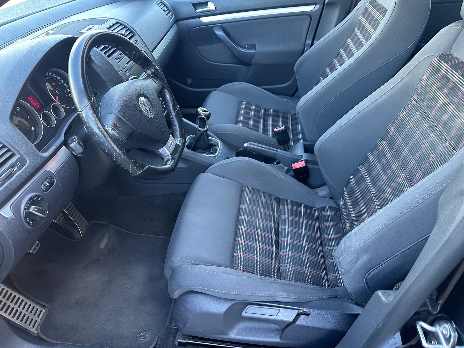 VW Golf 2.0 TFSI GTI / FRISCH AB MFK-image-12