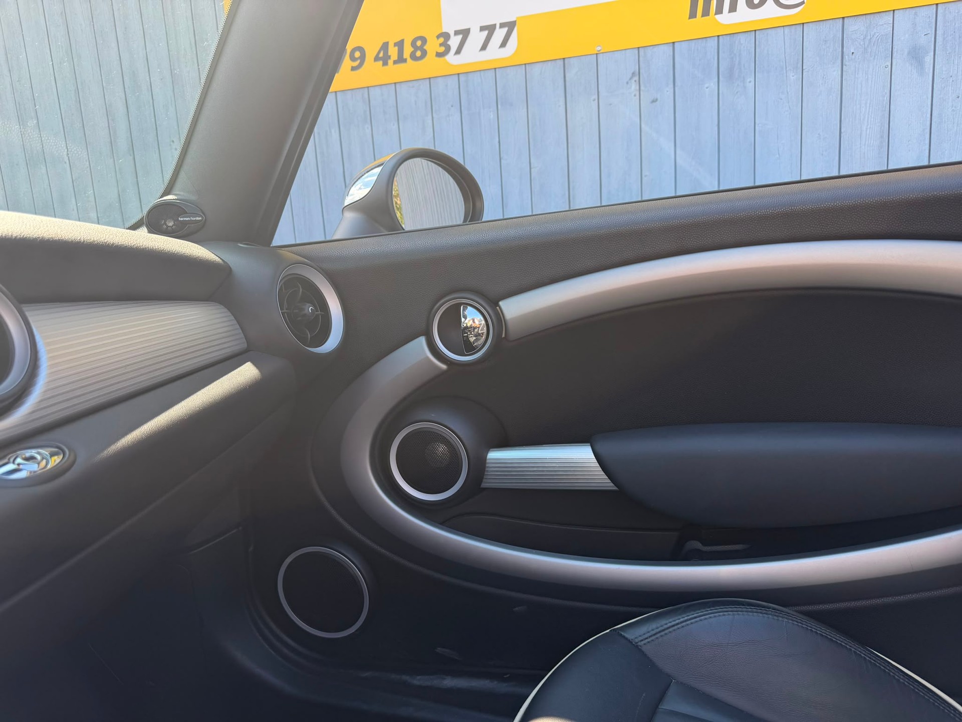 MINI Cooper S Cabriolet-image-18
