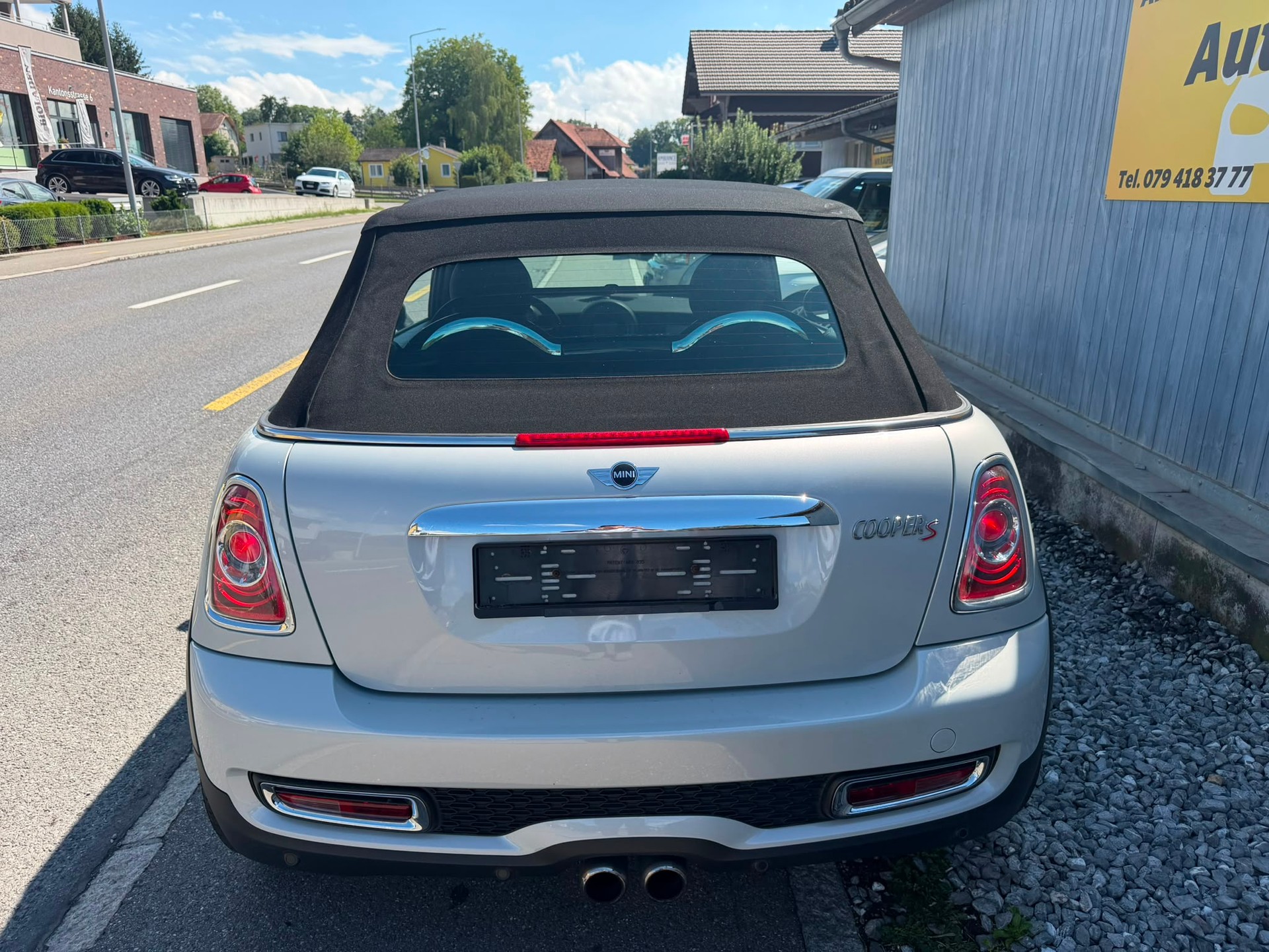 MINI Cooper S Cabriolet-image-5