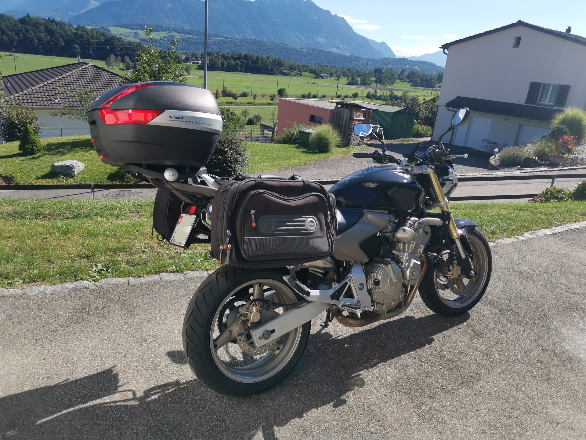 HONDA CB 600 F Hornet-image-3