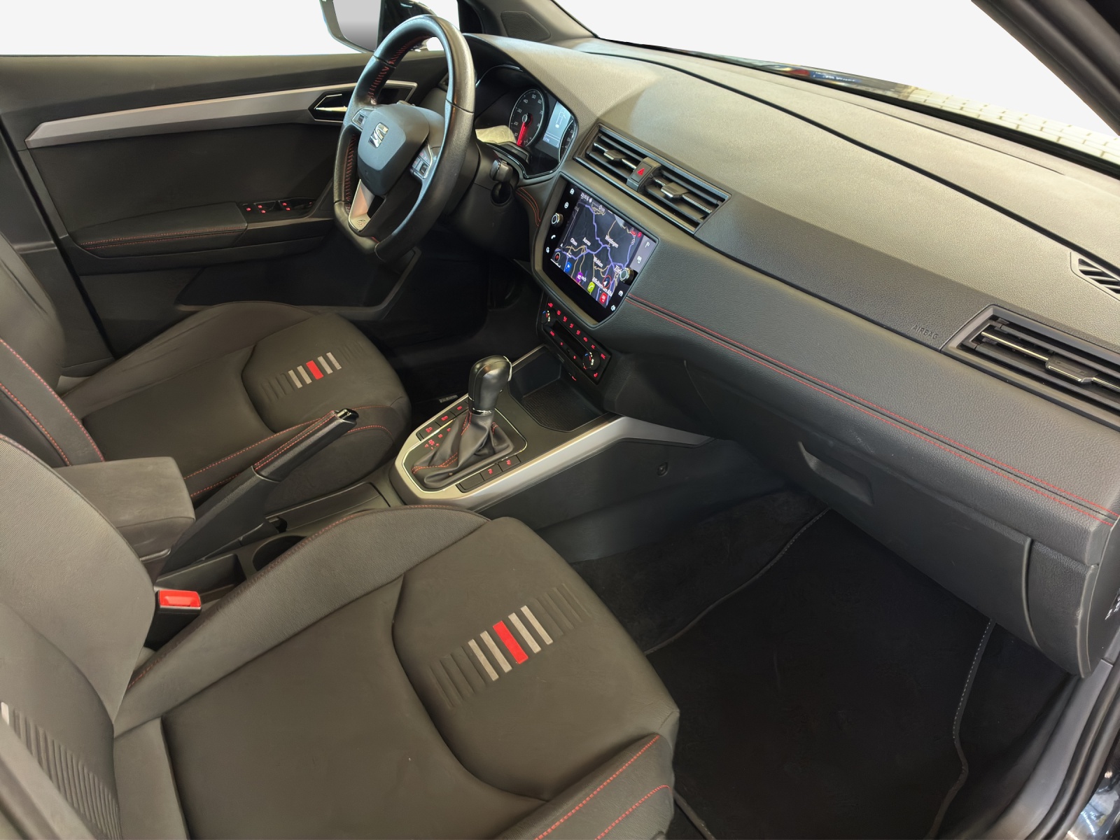 SEAT Arona 1.0 TSI Eco FR DSG-image-13