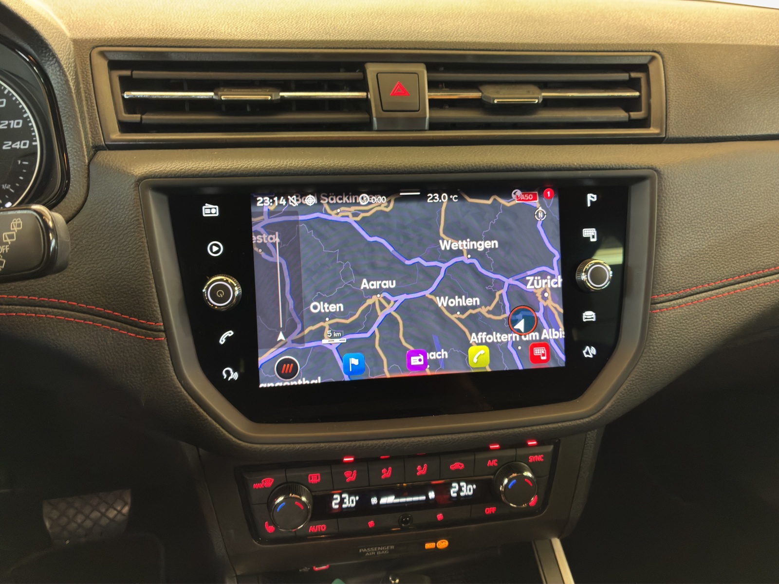 SEAT Arona 1.0 TSI Eco FR DSG-image-10