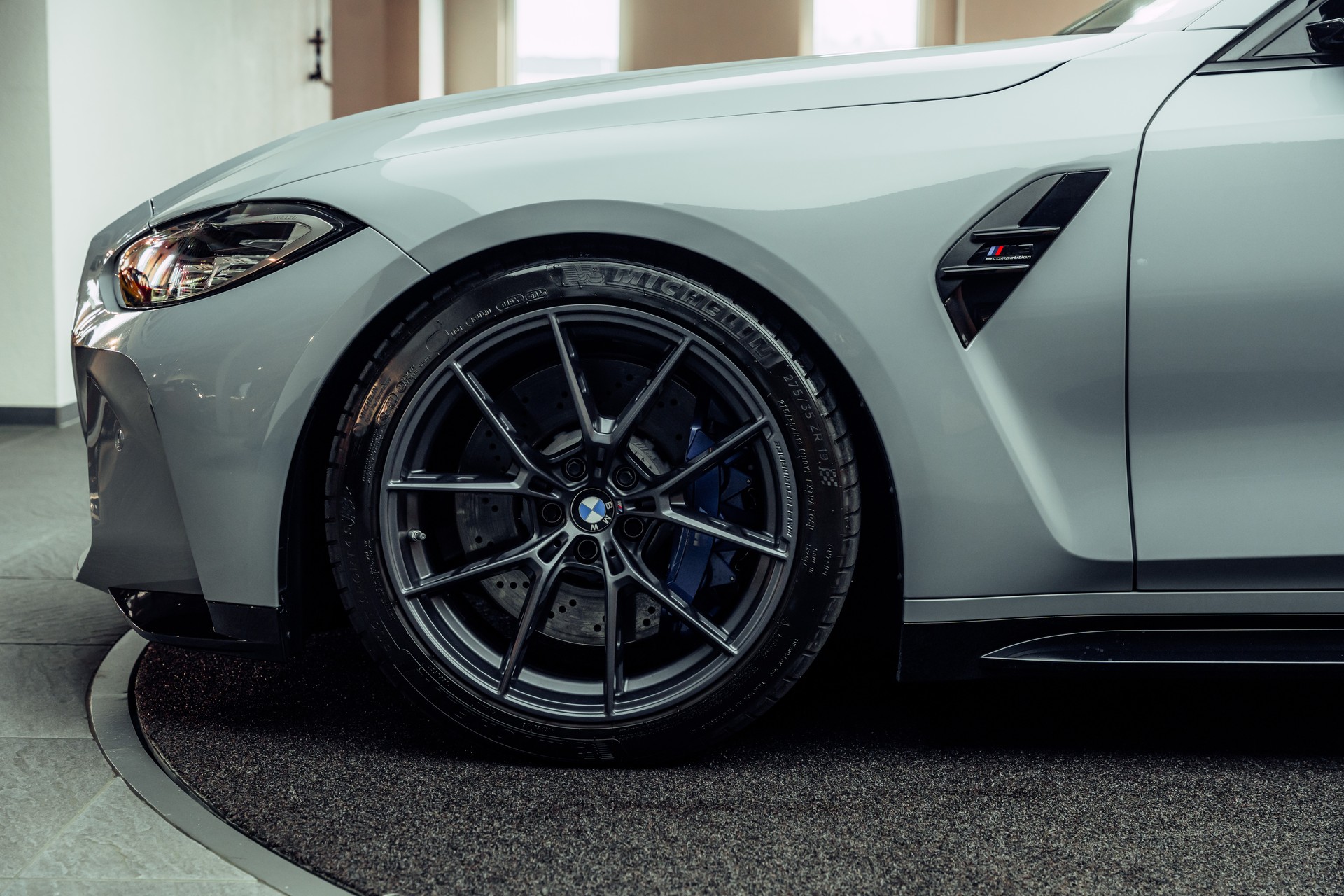 BMW M3 Competition xDrive-image-20