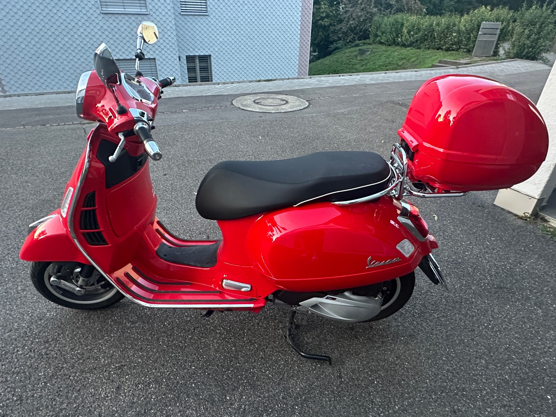 PIAGGIO Vespa GTS 310 Super Tech RST Euro 5+-image-1