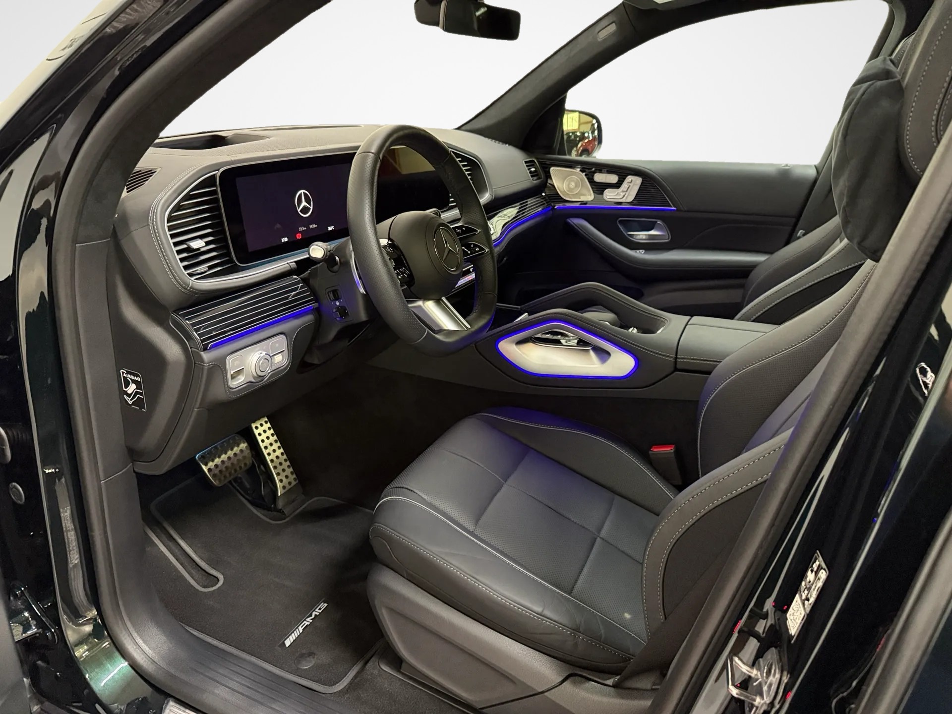 MERCEDES-BENZ GLS 450 d 4Matic 9G-Tronic-image-17