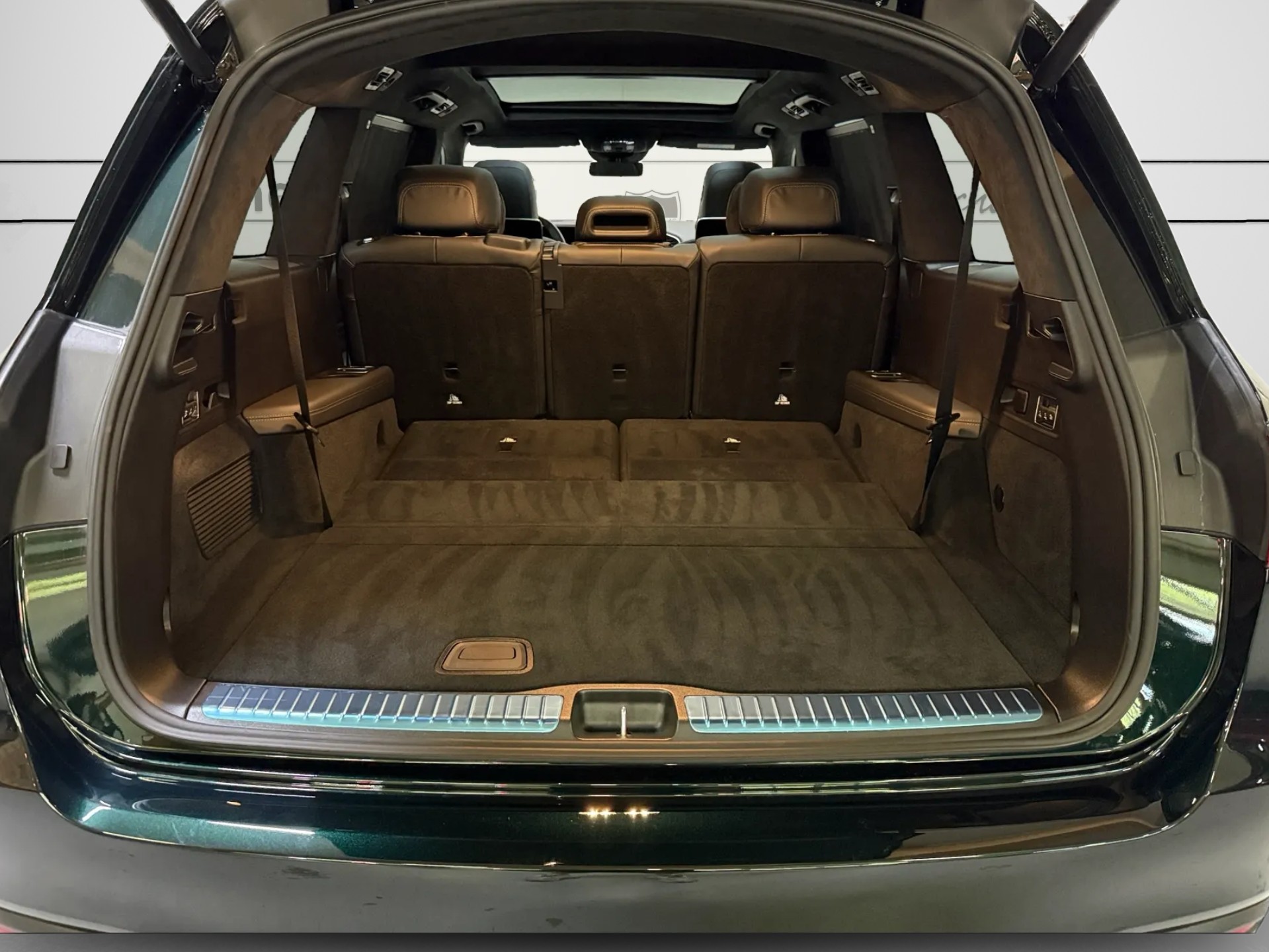 MERCEDES-BENZ GLS 450 d 4Matic 9G-Tronic-image-14