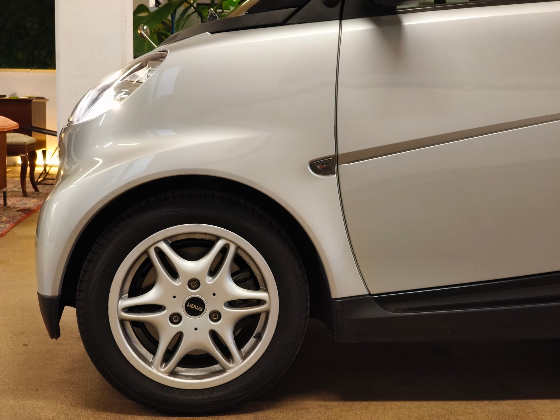 SMART fortwo pure softouch-showroom-element-2