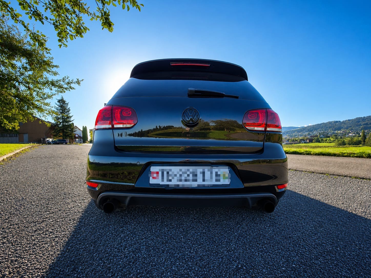 VW Golf 2.0 TSI GTI DSG-showroom-element-2