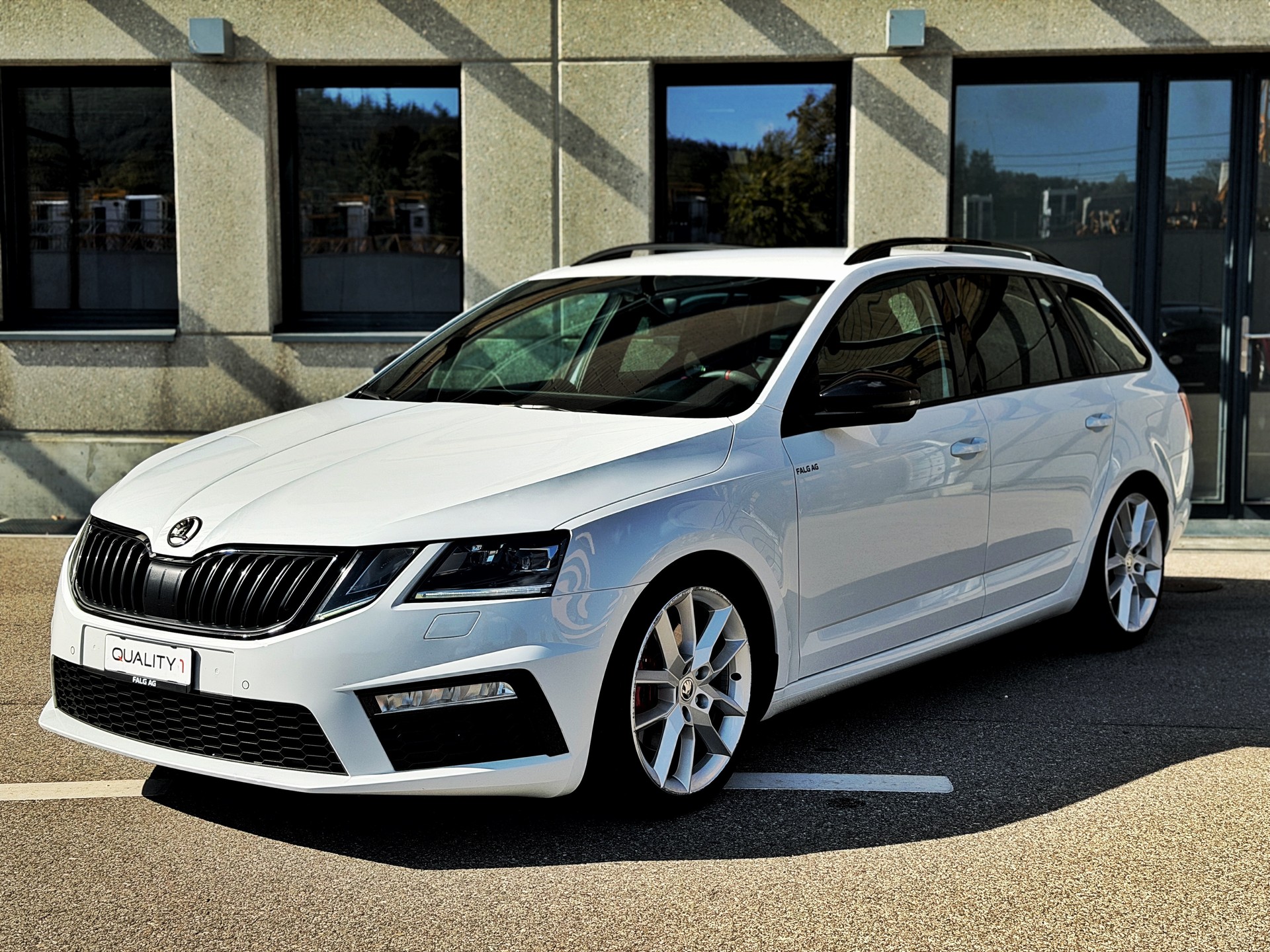 SKODA Octavia Combi 2.0 TDI RS 4x4 DSG