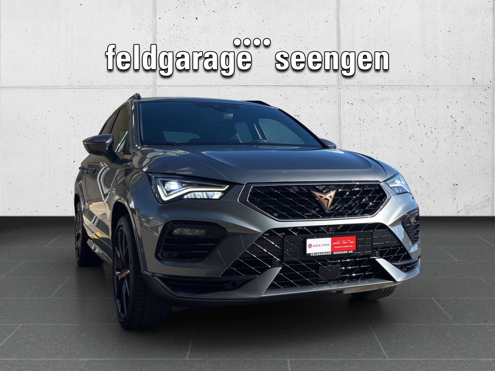 CUPRA Ateca 2.0TSI VZ 4Drive DSG mit AHK, fortl. Werksgarantie 5 Jahre, Leder & Supersportlenkrad-showroom-element-2