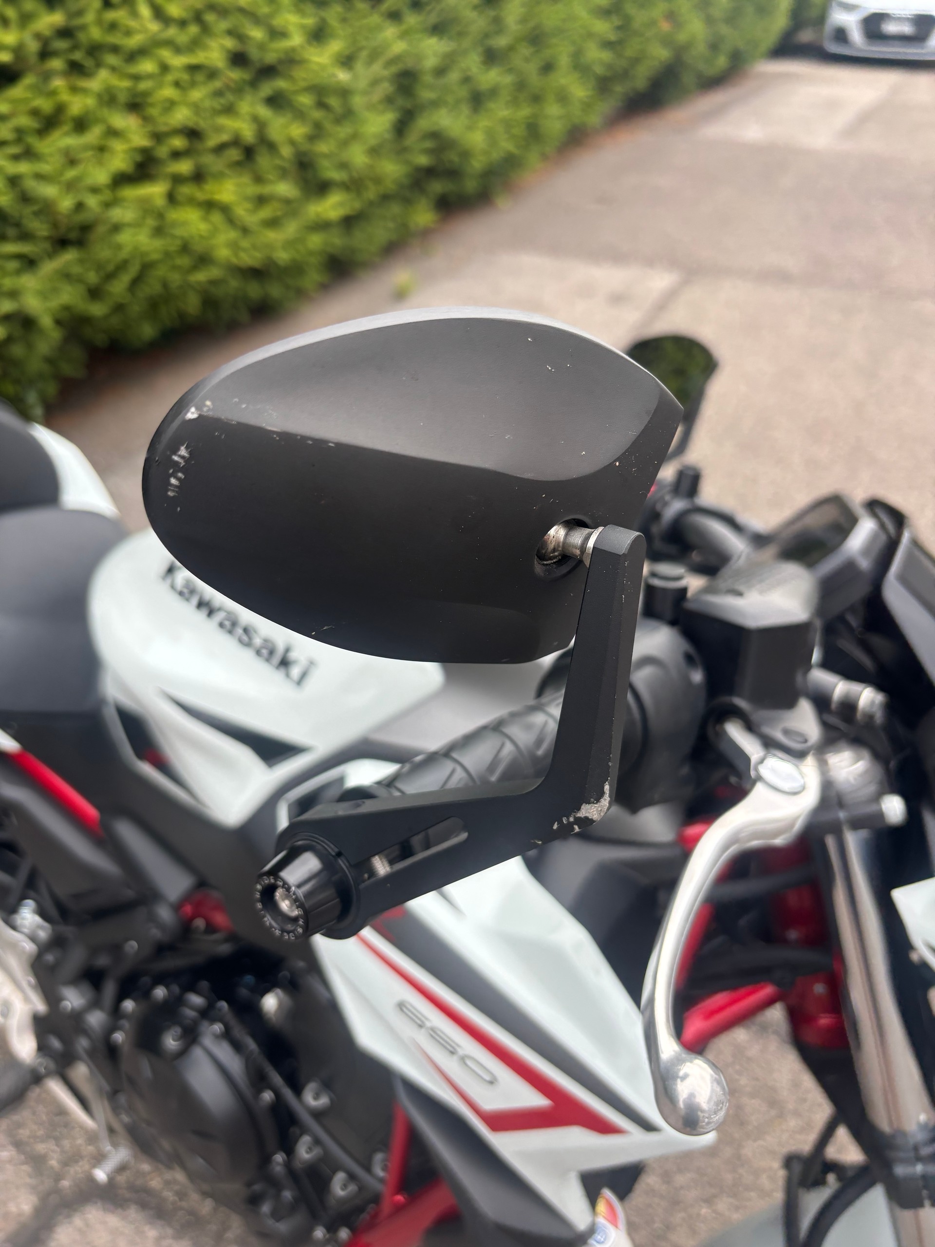 KAWASAKI Z 650 (35kW)-image-7