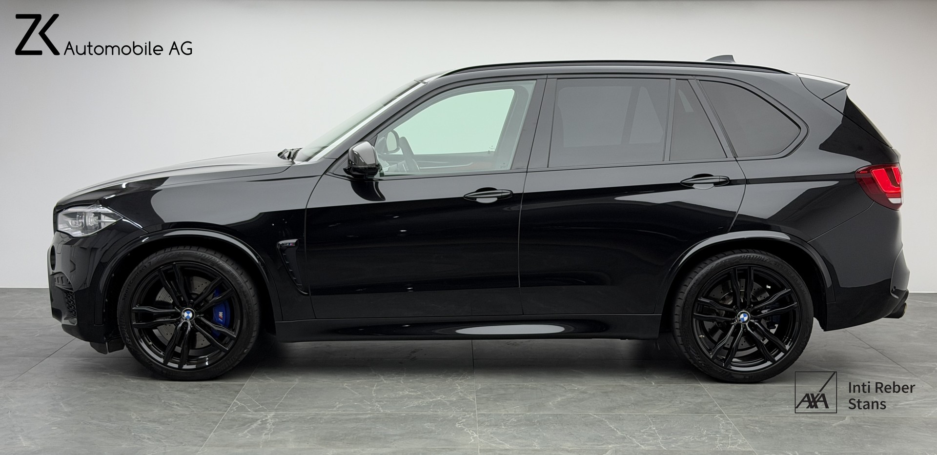BMW X5M Edition Black Fire Steptronic / Akrapovic Abgasanlage / H&R Federn / 360° Kamera / Panoramadach / H&K Soundsystem-showroom-element-2