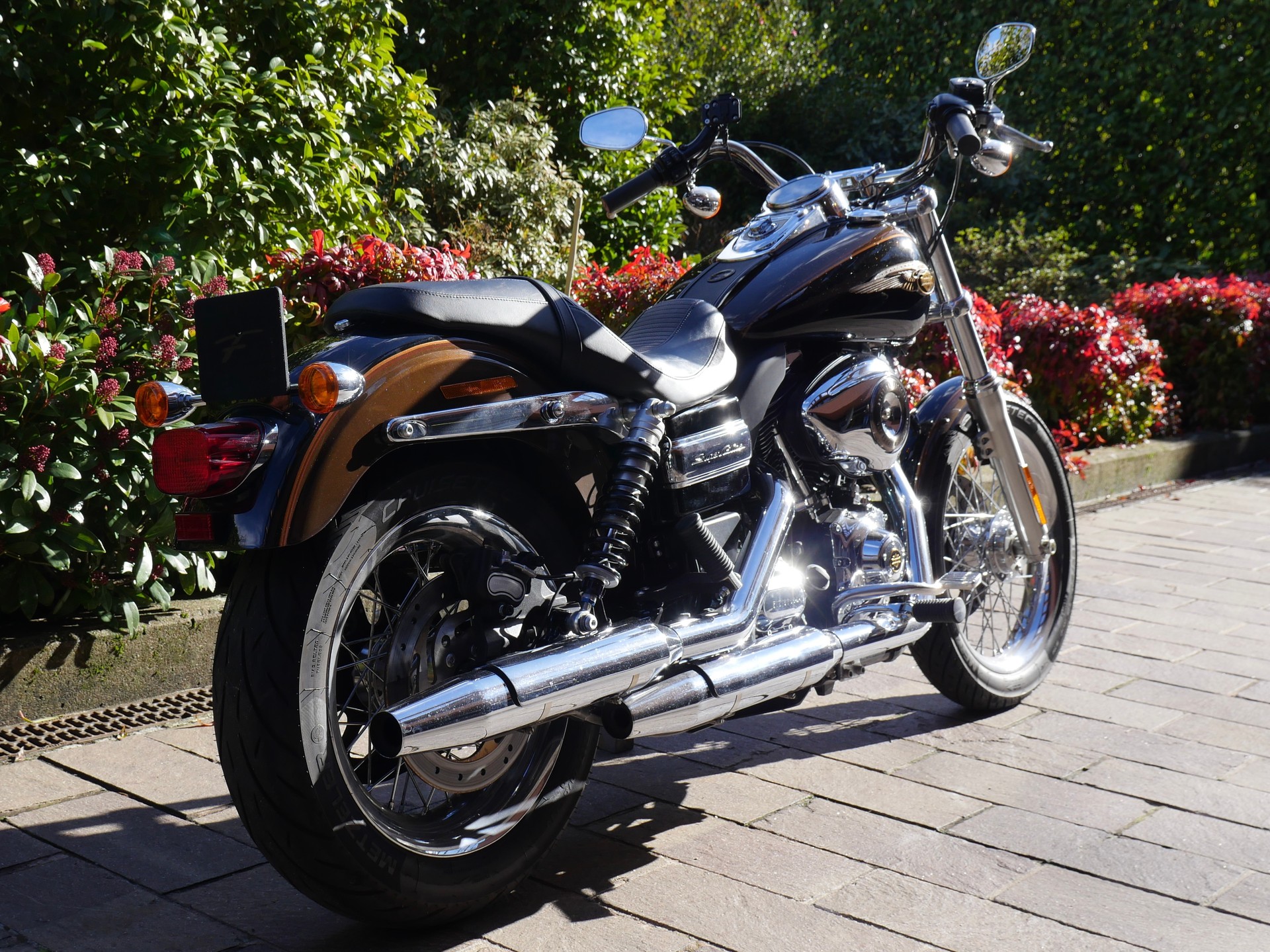 HARLEY-DAVIDSON FXDCI Dyna Super Glide Custom ABS Anniversary-image-4