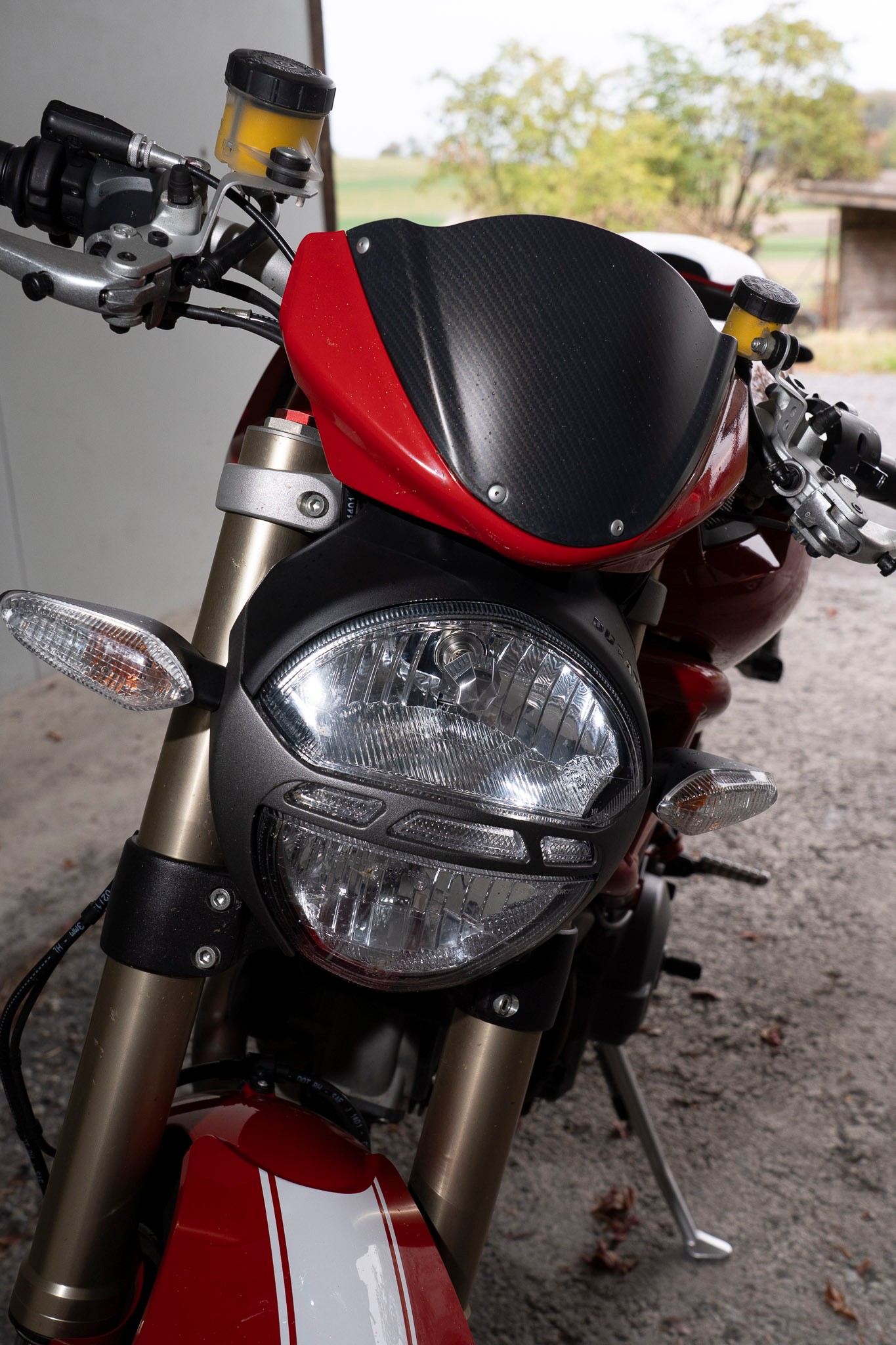 DUCATI Monster 1100 EVO ABS-image-2