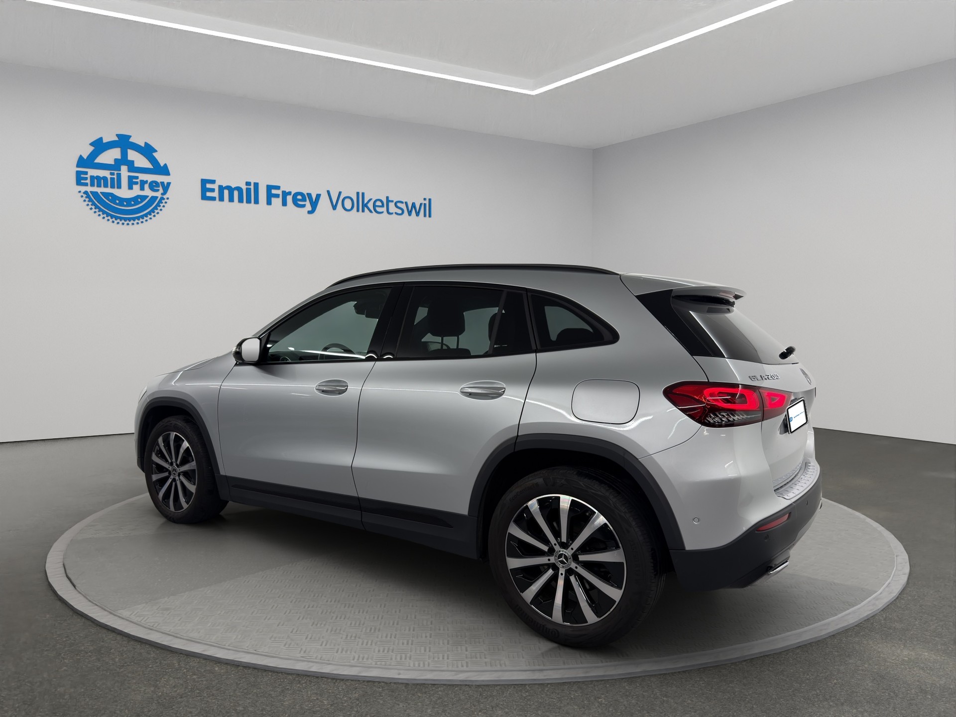 MERCEDES-BENZ GLA-Klasse GLA 200 Progressive 4matic-showroom-element-2
