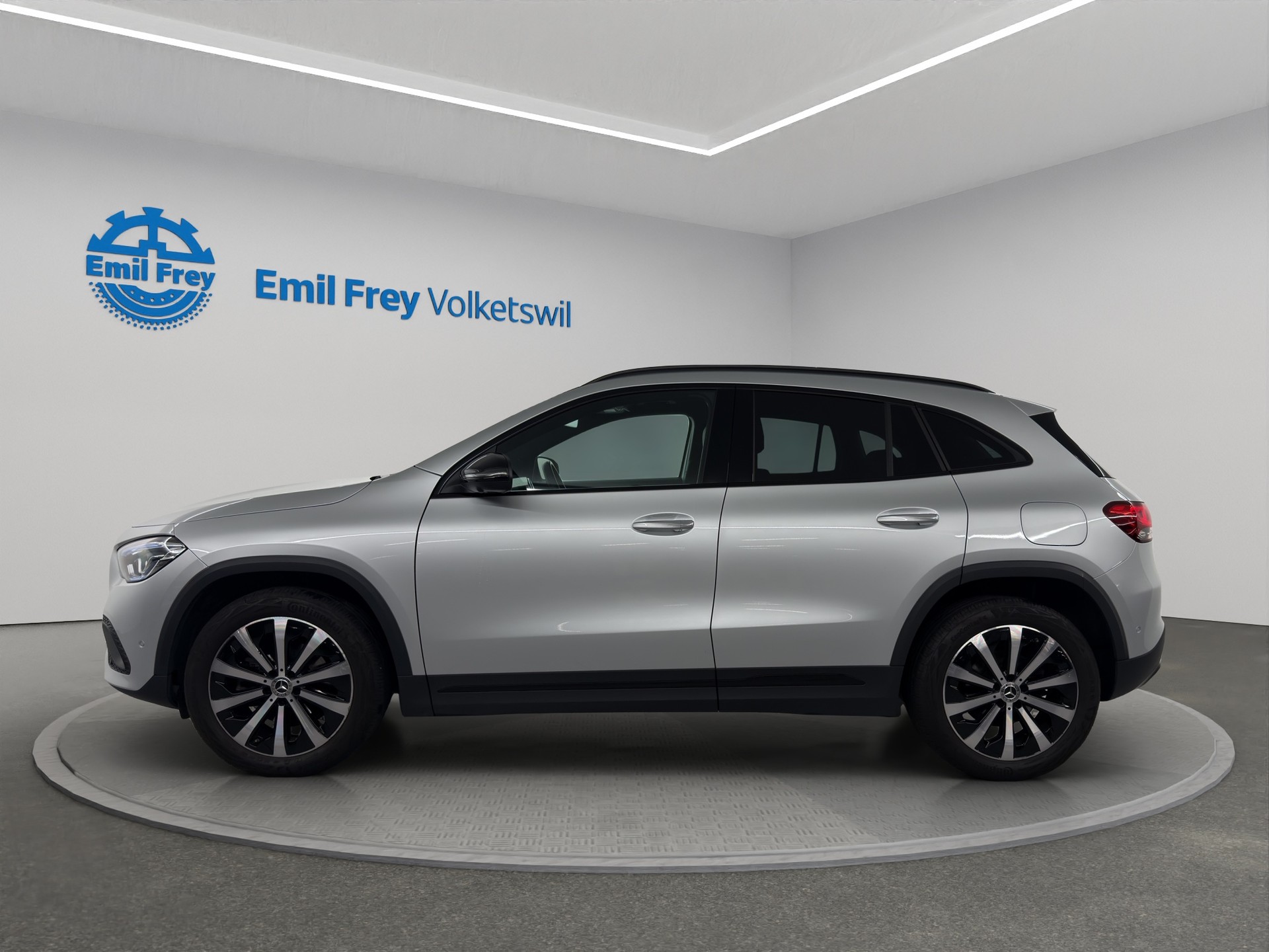 MERCEDES-BENZ GLA-Klasse GLA 200 Progressive 4matic-showroom-element-1