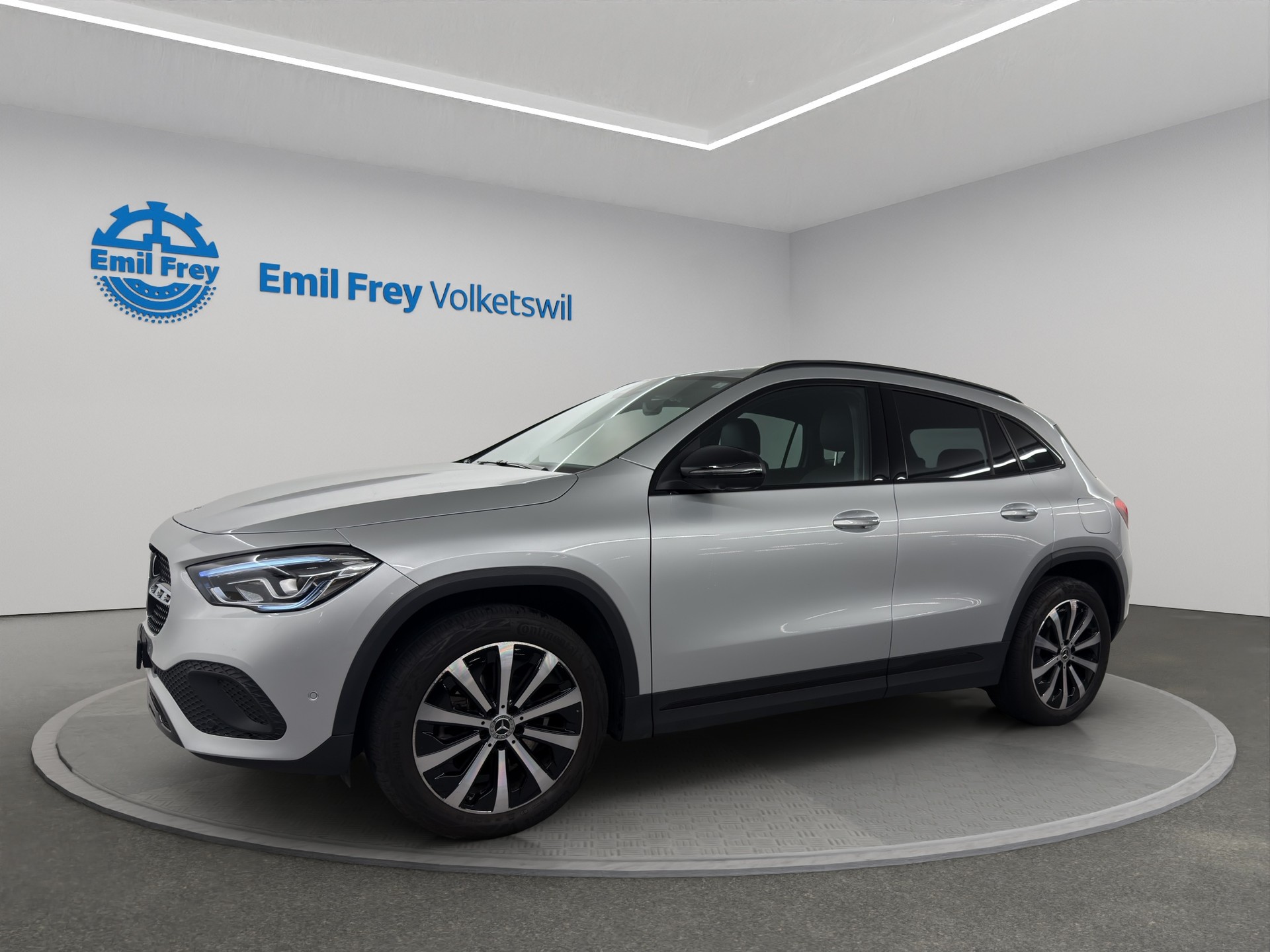 MERCEDES-BENZ GLA-Klasse GLA 200 Progressive 4matic