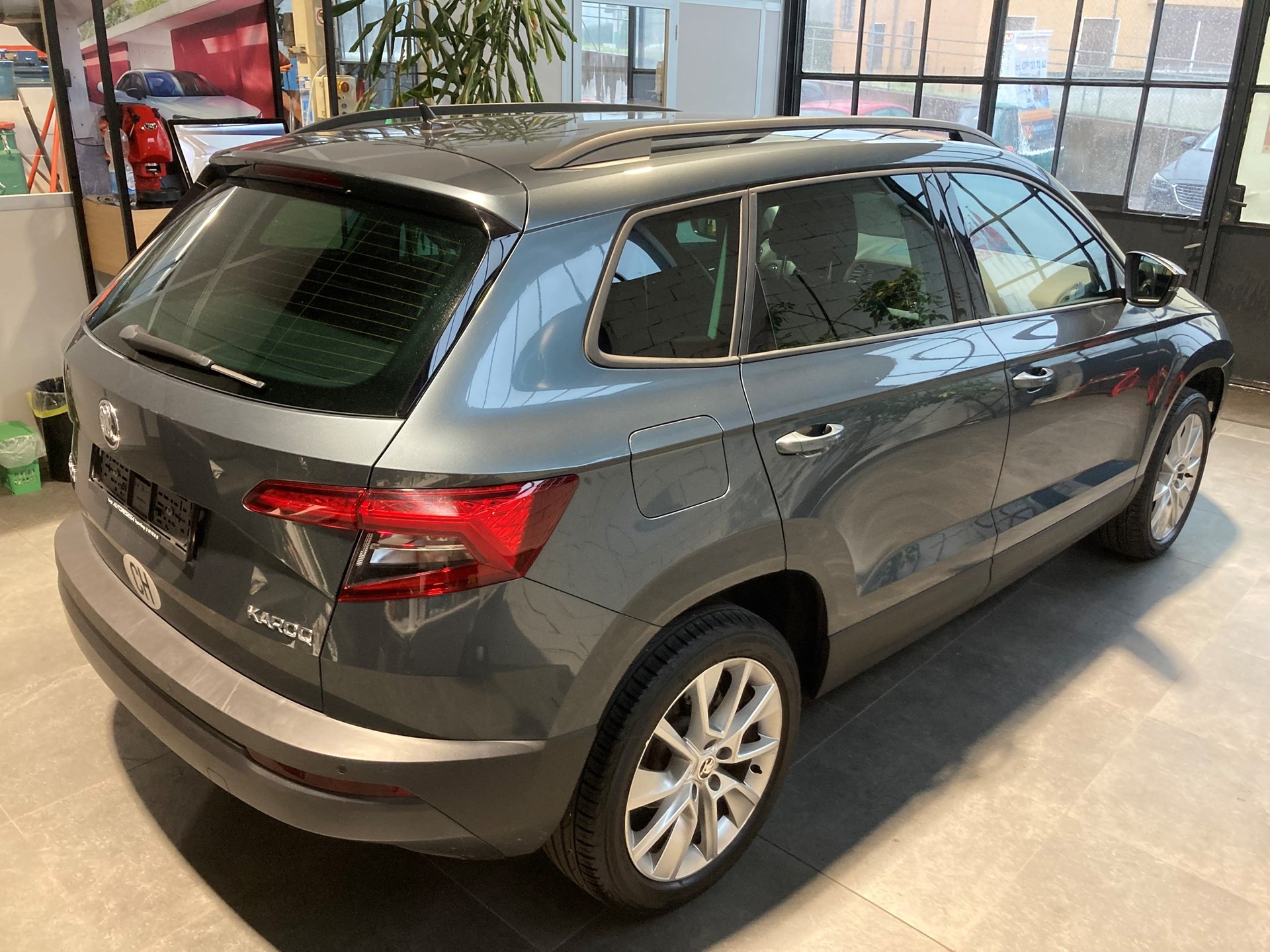 SKODA Karoq 1.5 TSI ACT Ambition DSG-image-3