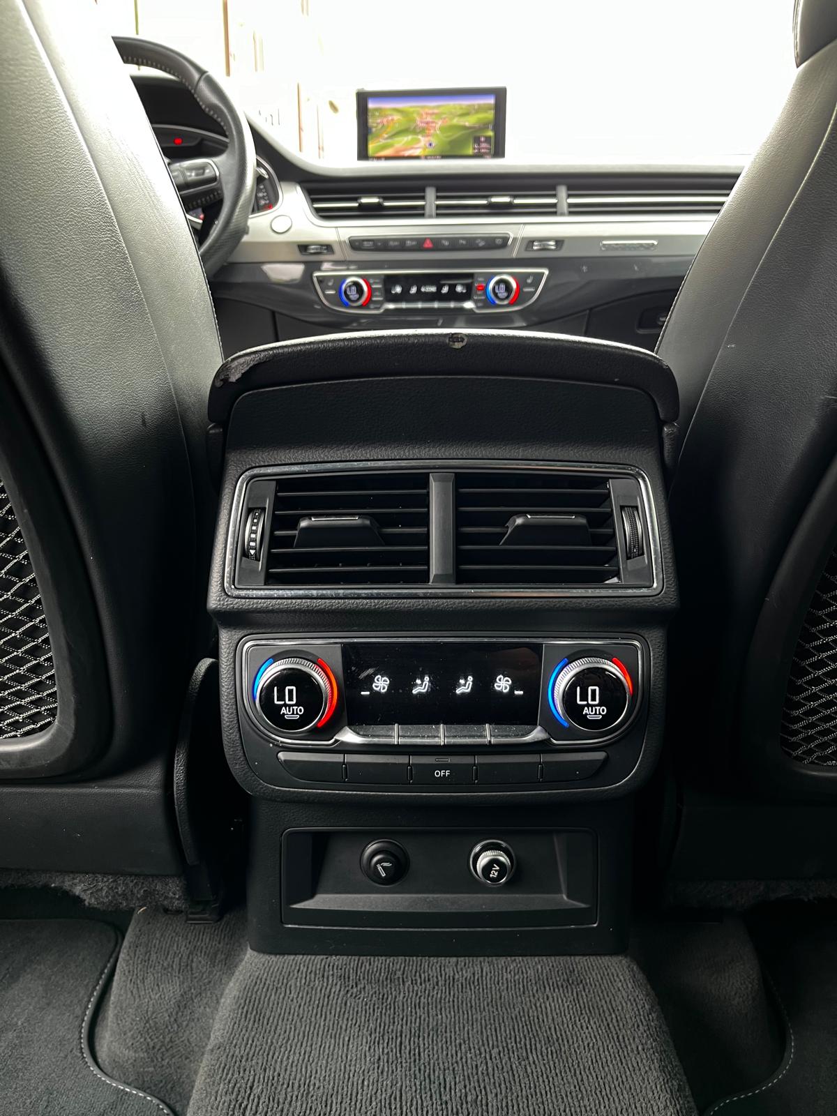 AUDI Q7 50 TDI quattro tiptronic-image-22