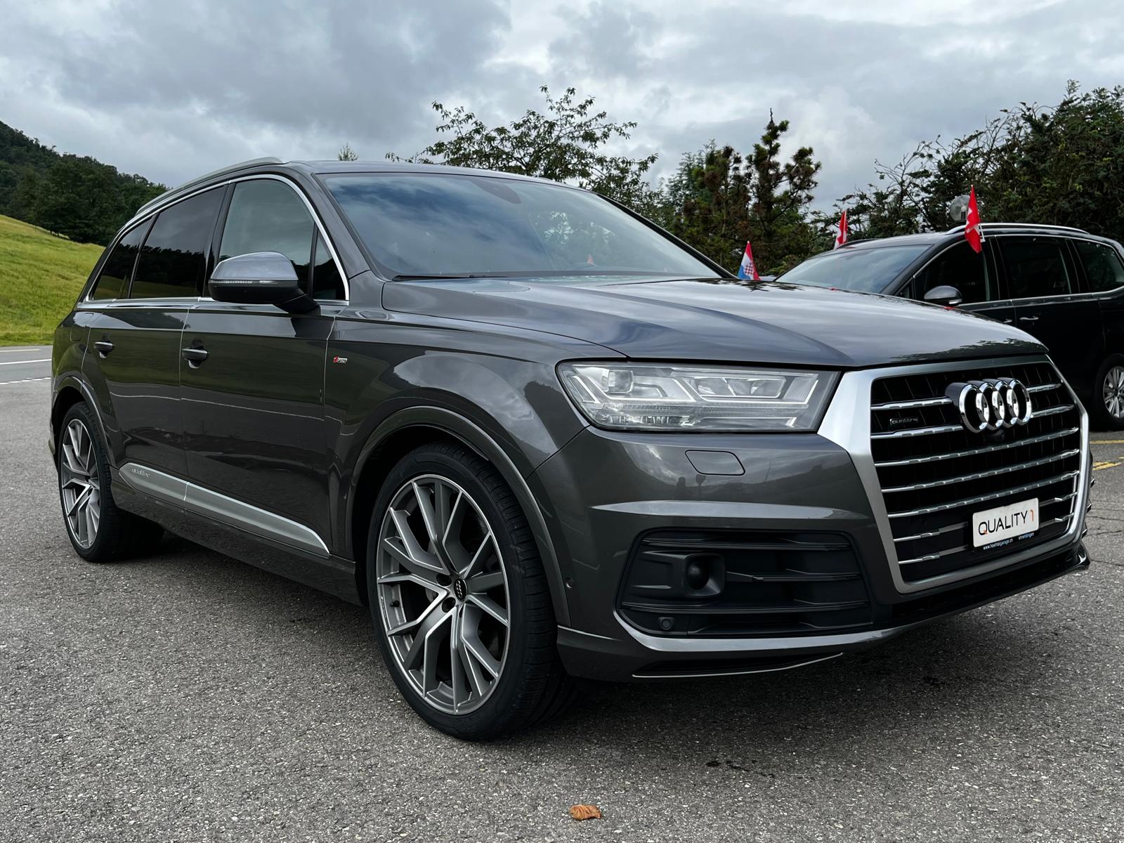 AUDI Q7 50 TDI quattro tiptronic-image-7