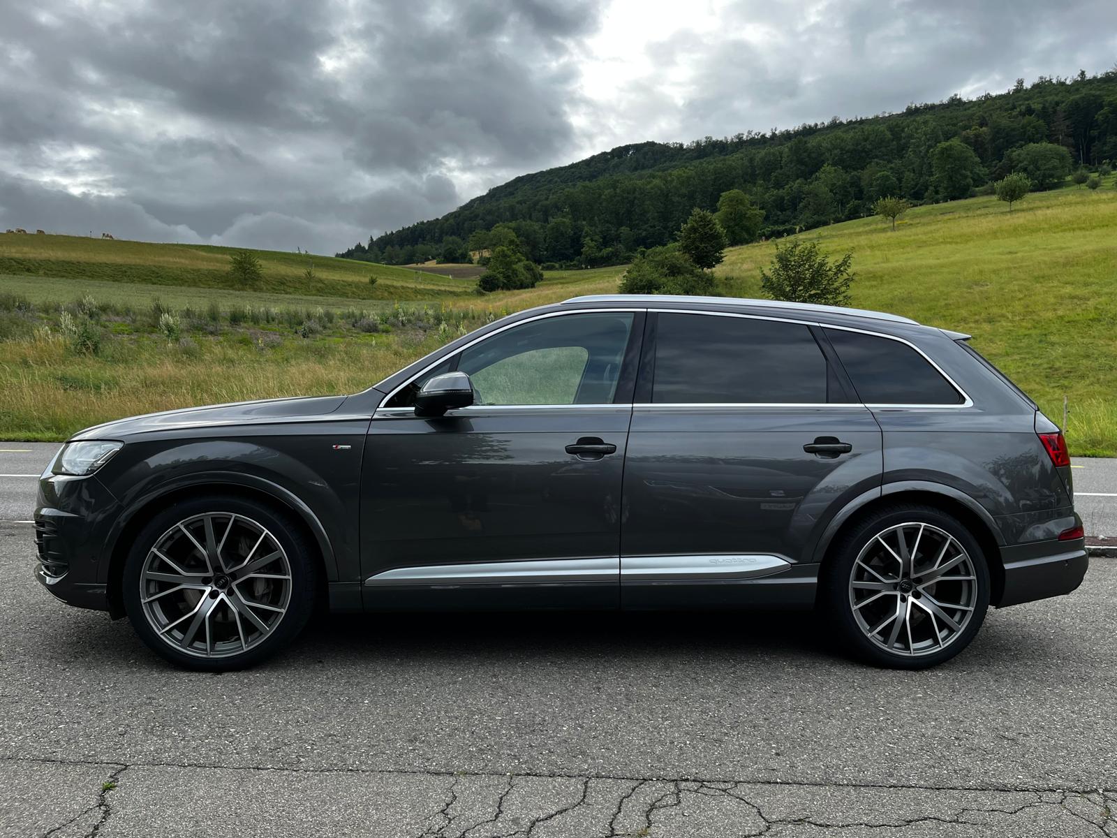 AUDI Q7 50 TDI quattro tiptronic-showroom-element-2