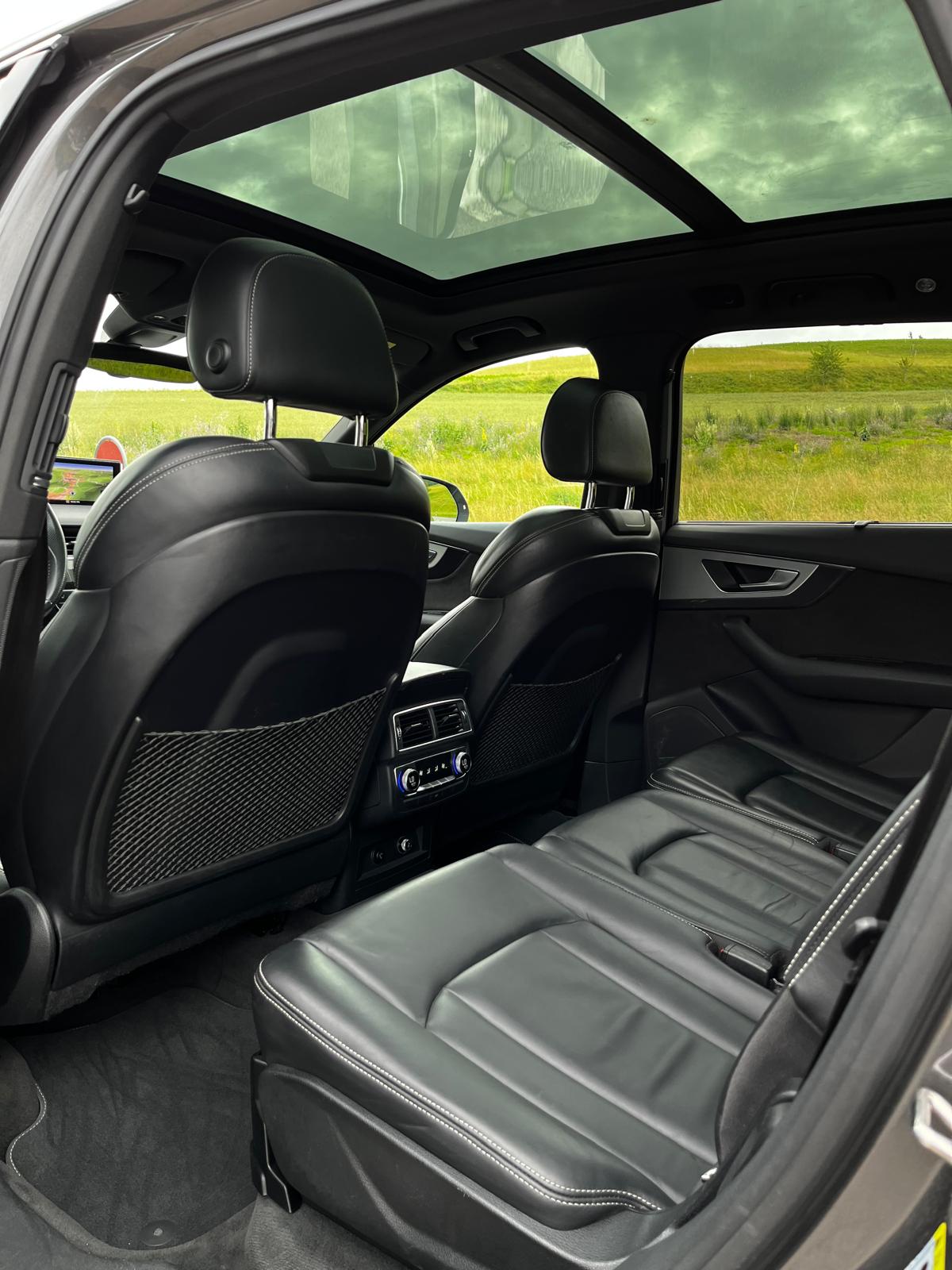 AUDI Q7 50 TDI quattro tiptronic-image-13