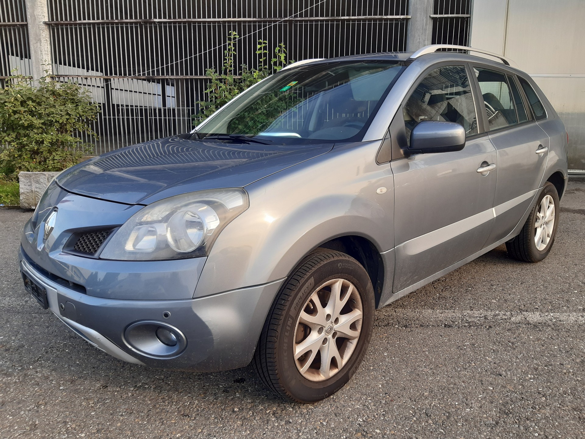 RENAULT Koleos 2.5 Dynamique Elégance 4x4-image-1