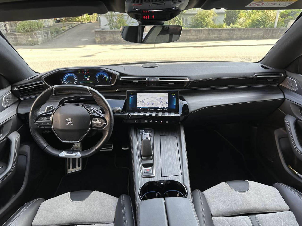 PEUGEOT 508 SW 1.6 Plug-in Hybrid GT-image-8