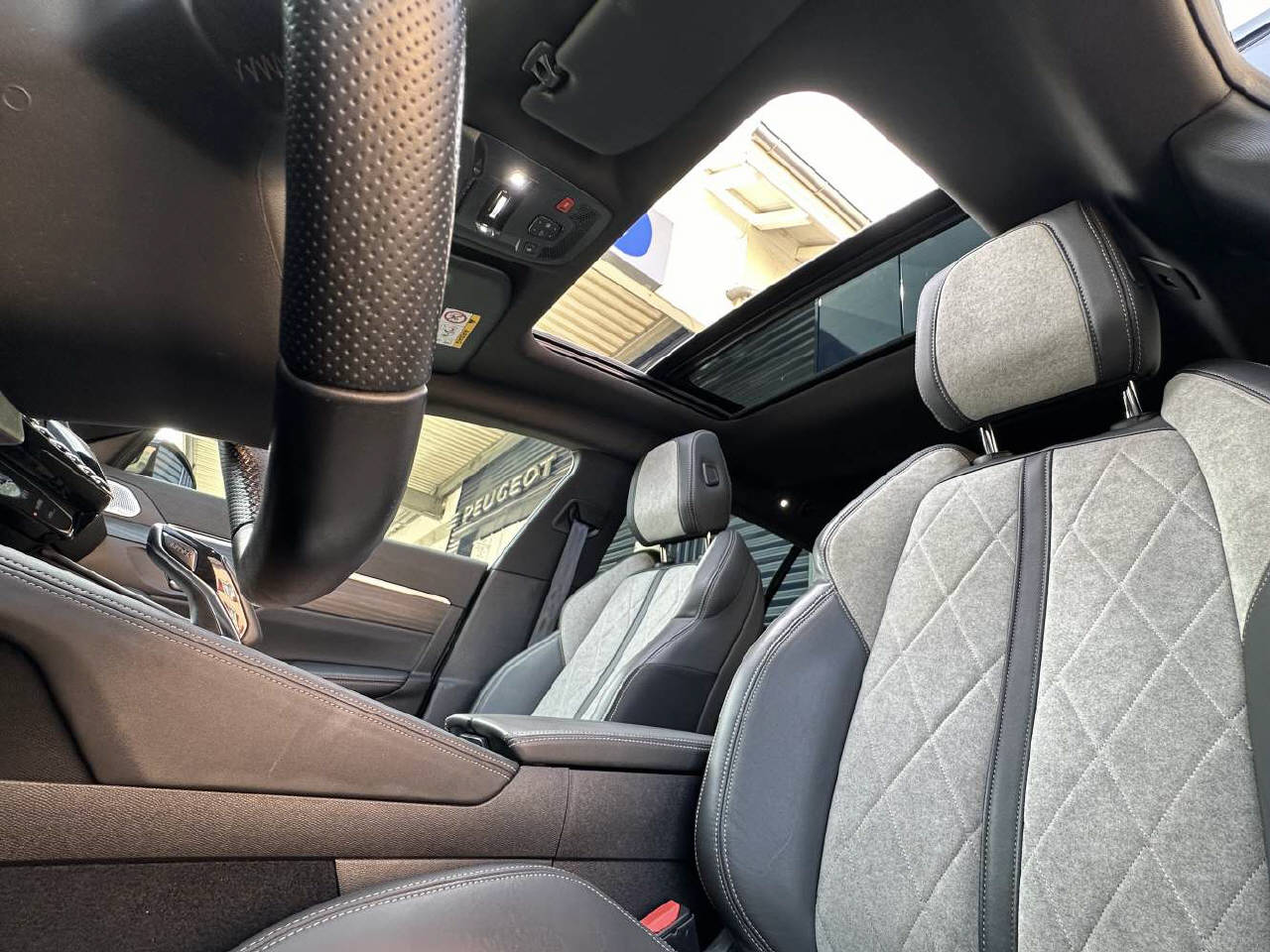 PEUGEOT 508 SW 1.6 Plug-in Hybrid GT-image-15