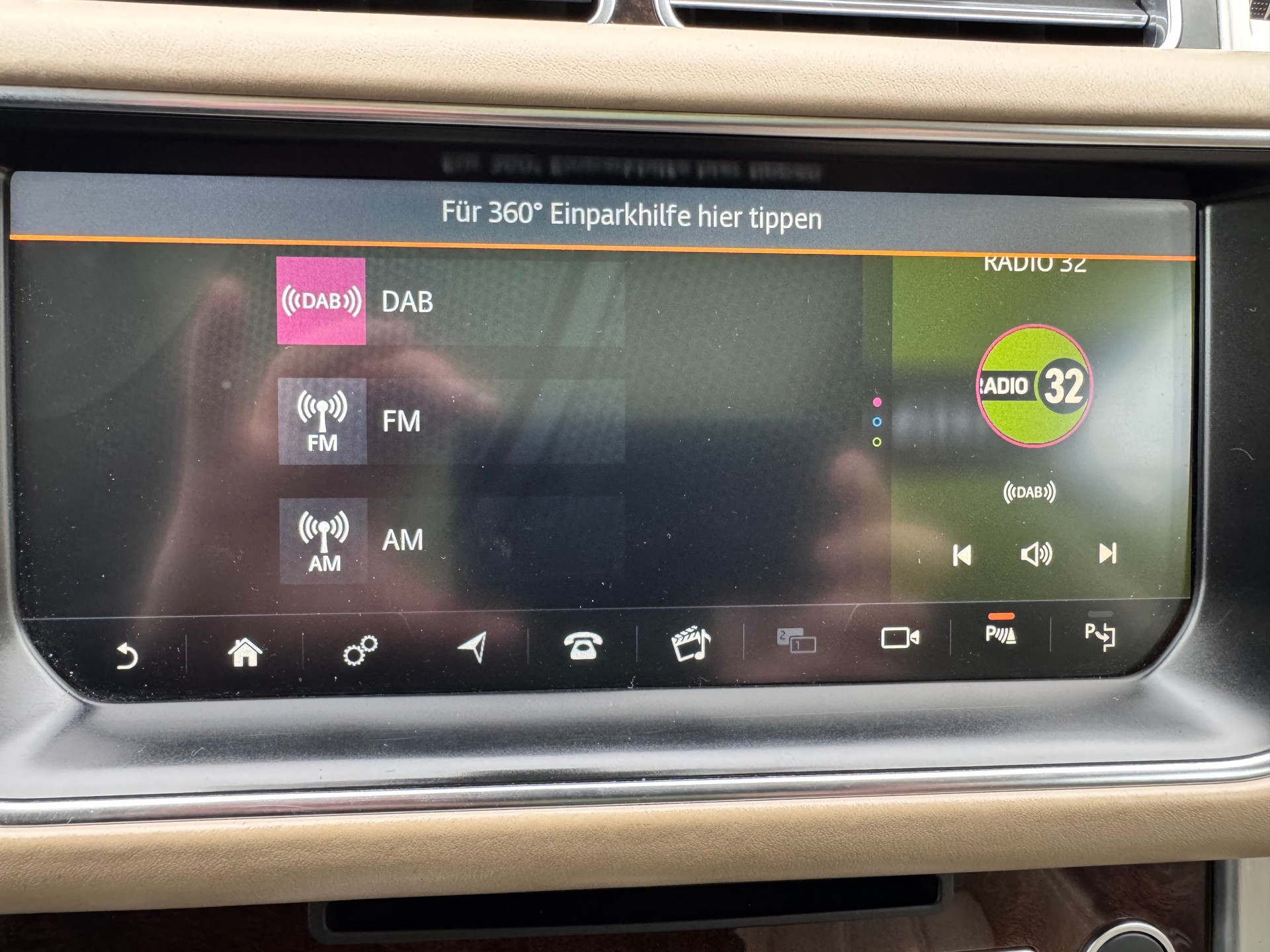 LAND ROVER Range Rover LWB 4.4 SDV8 Vogue Automatic-image-29
