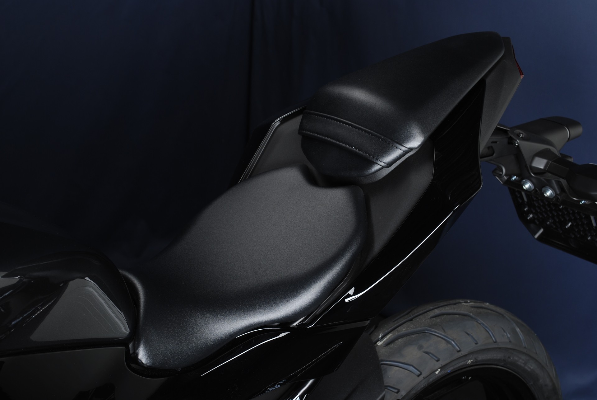 KAWASAKI NINJA 125 MY26-image-11