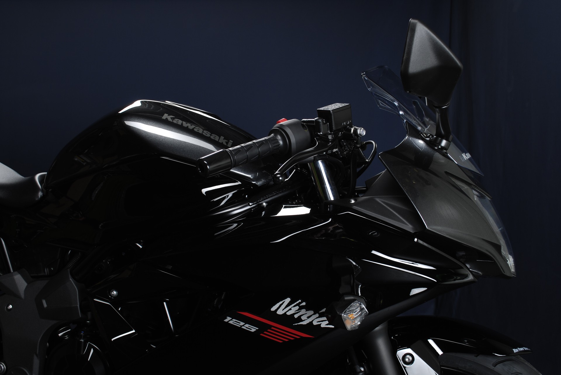 KAWASAKI NINJA 125 MY26-image-4