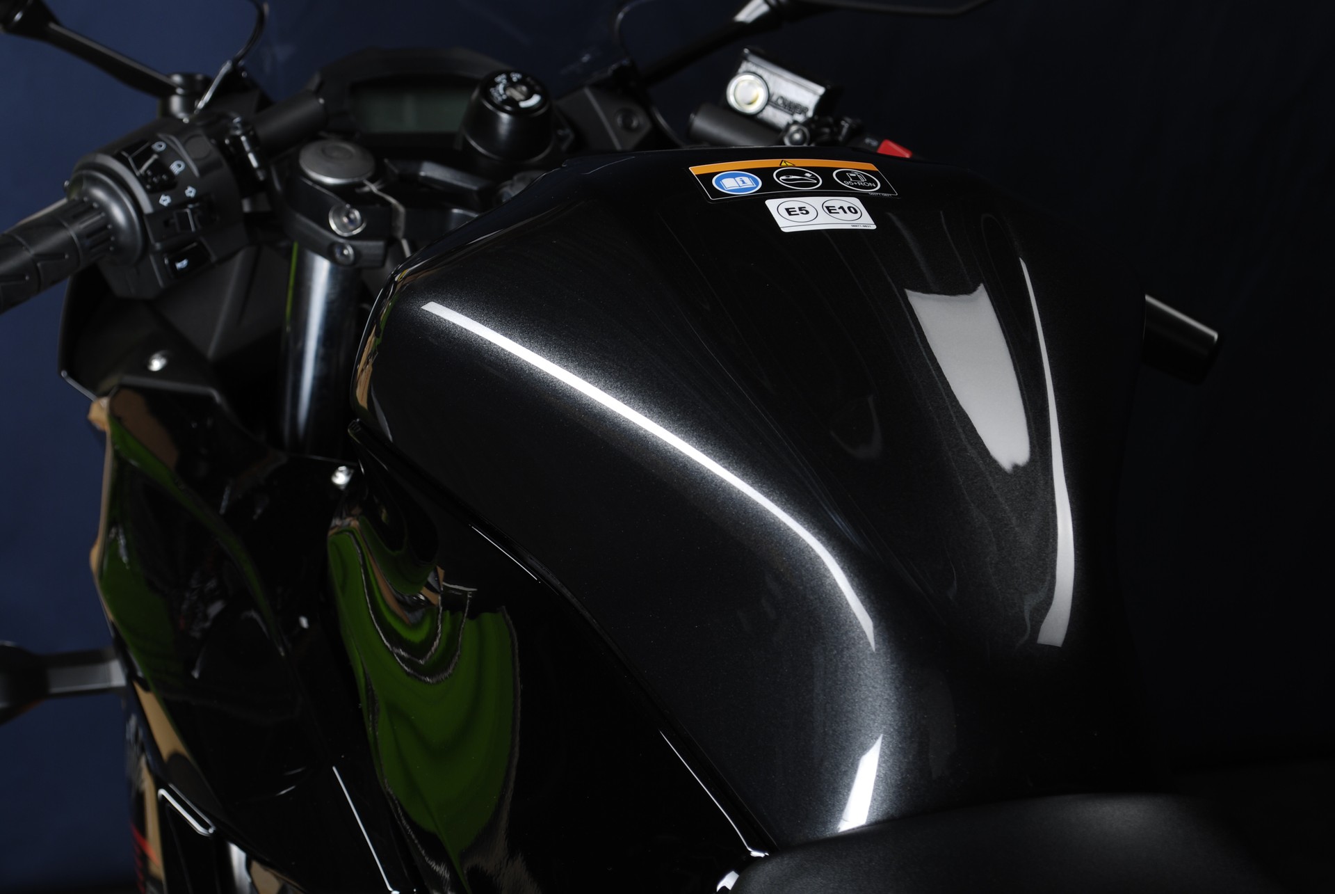 KAWASAKI NINJA 125 MY26-image-14