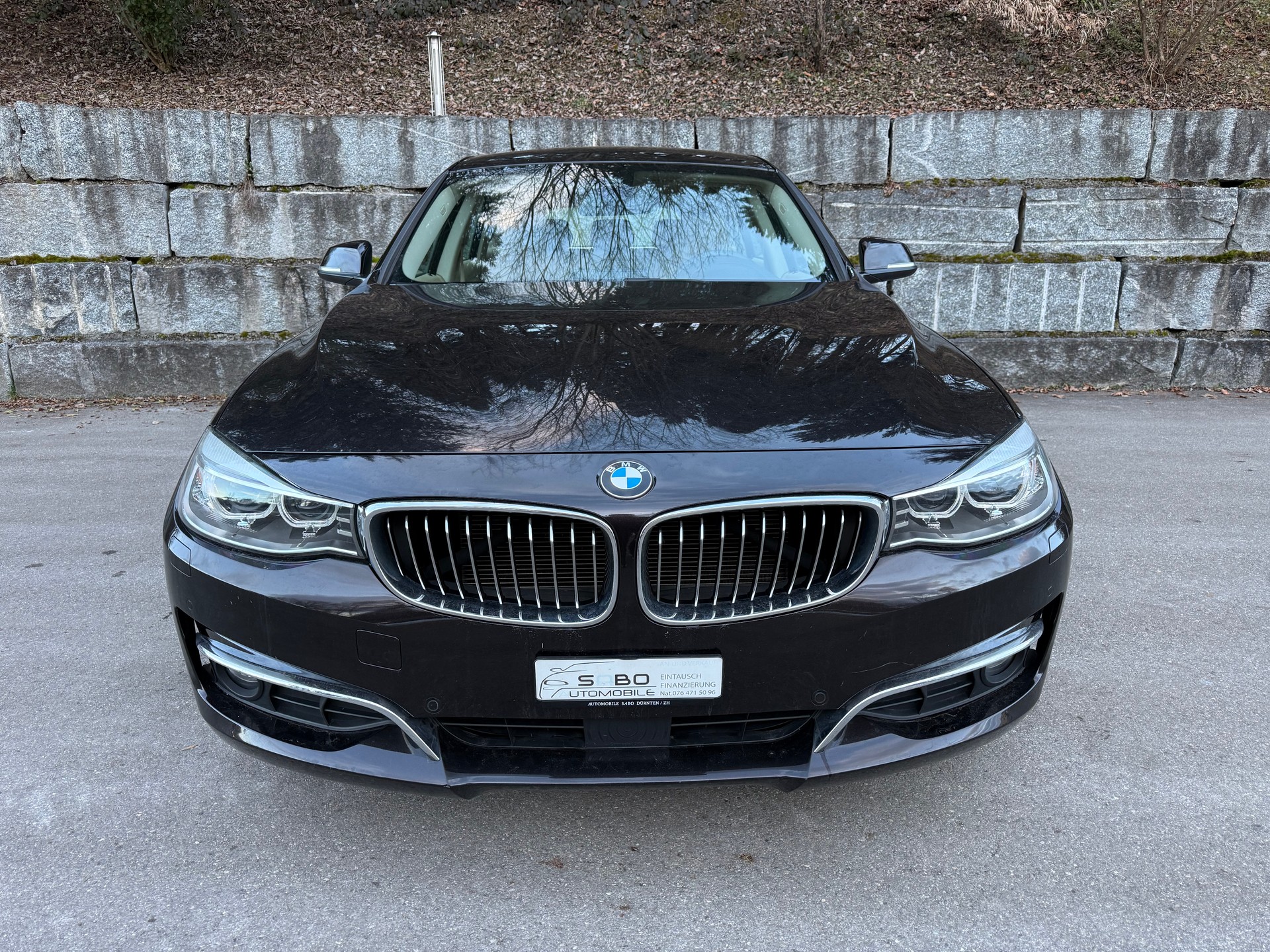 BMW 320d GT xDrive Luxury Line Steptronic-image-14