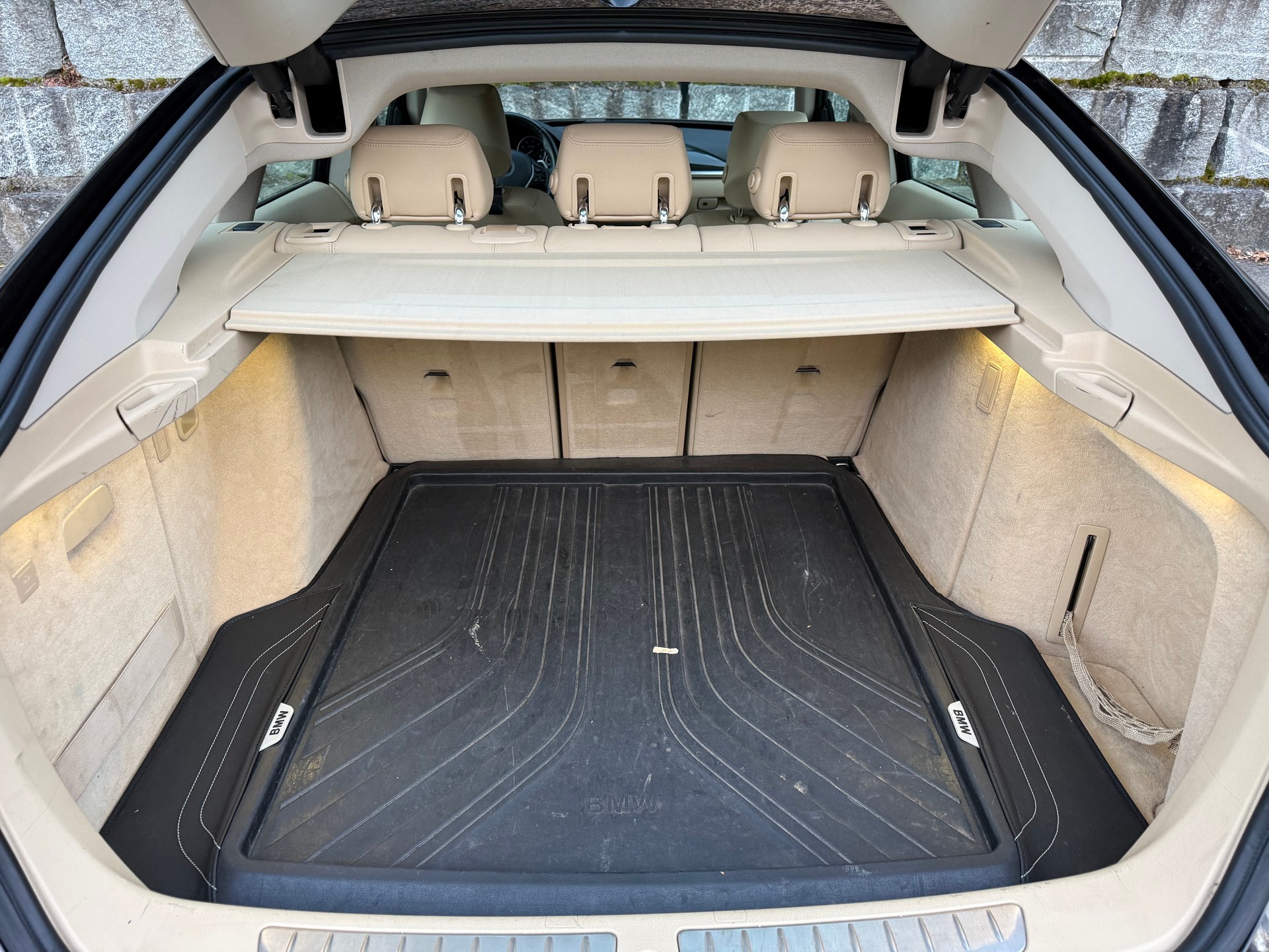 BMW 320d GT xDrive Luxury Line Steptronic-image-7