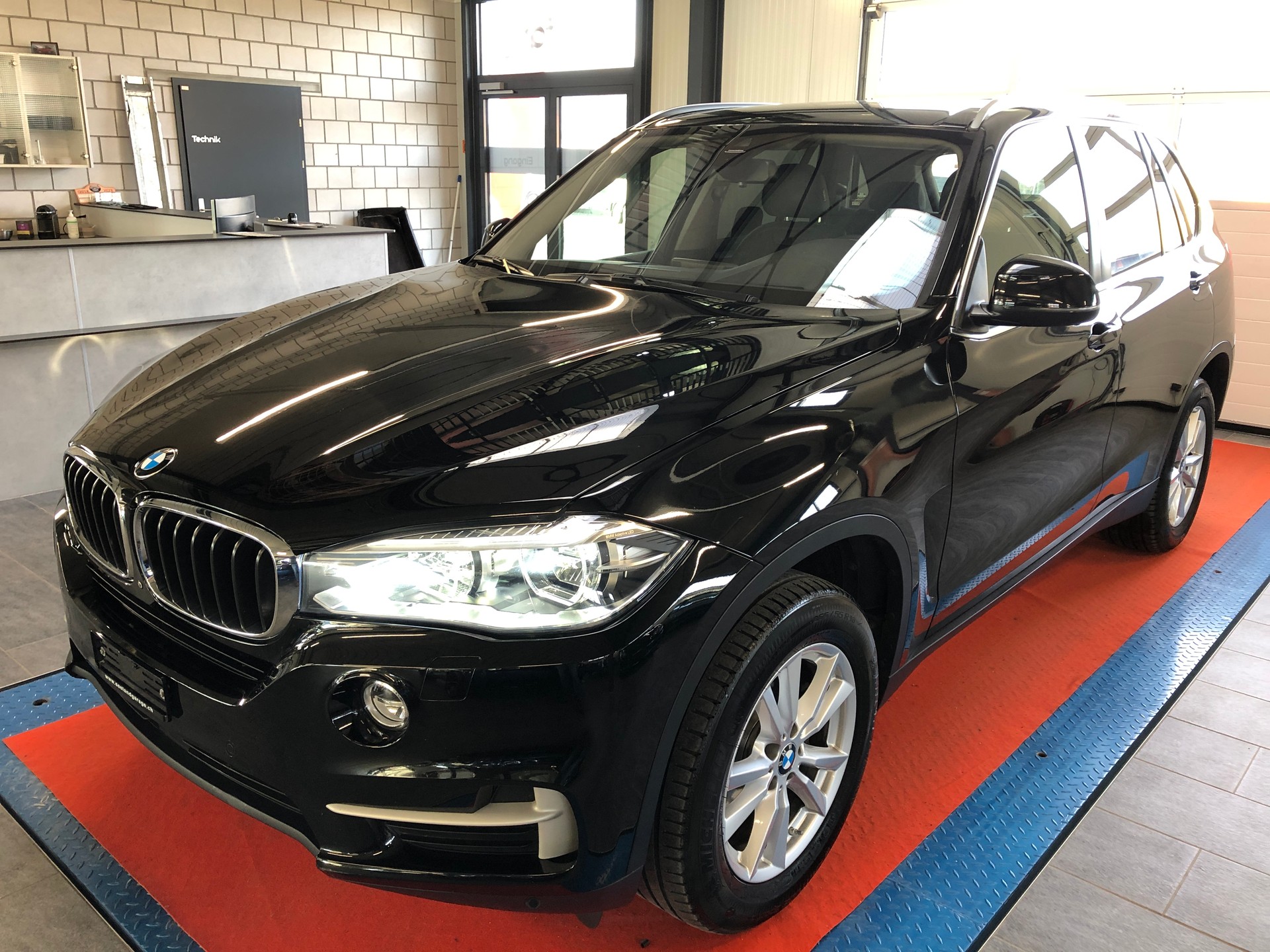 BMW X5 xDrive 25d Steptronic-image-4