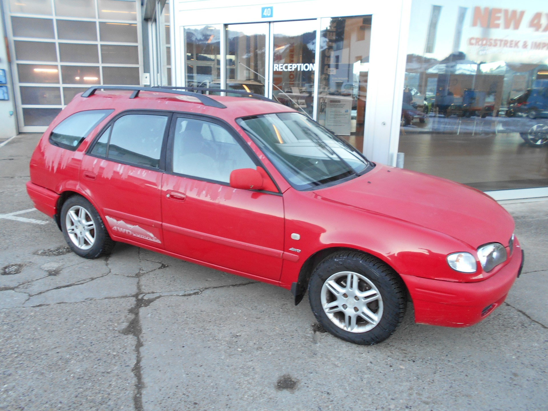TOYOTA Corolla Sportswagon 1.8 Linea Sol 4WD-image-3