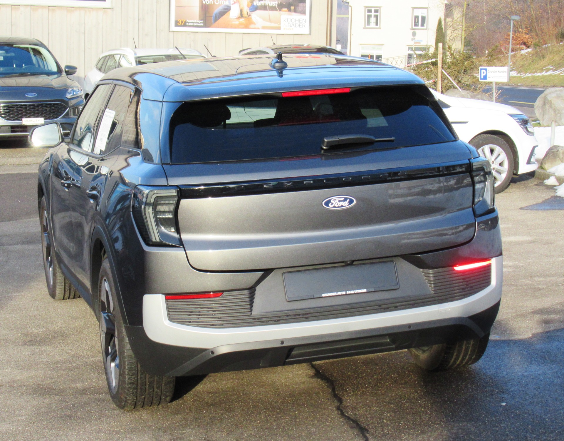FORD Explorer Elektro 79kWh Dual Extended Range Premium AWD-showroom-element-3