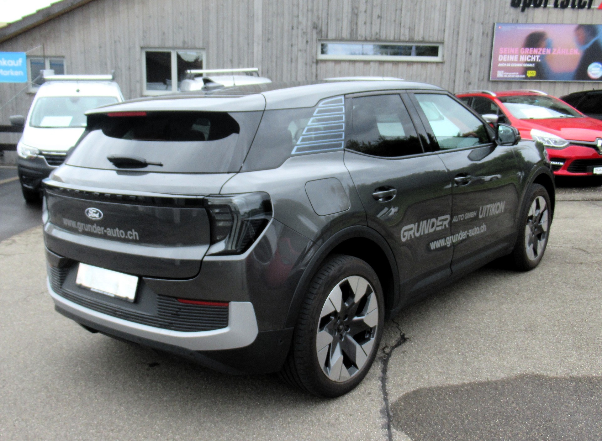 FORD Explorer Elektro 79kWh Dual Extended Range Premium AWD-showroom-element-2