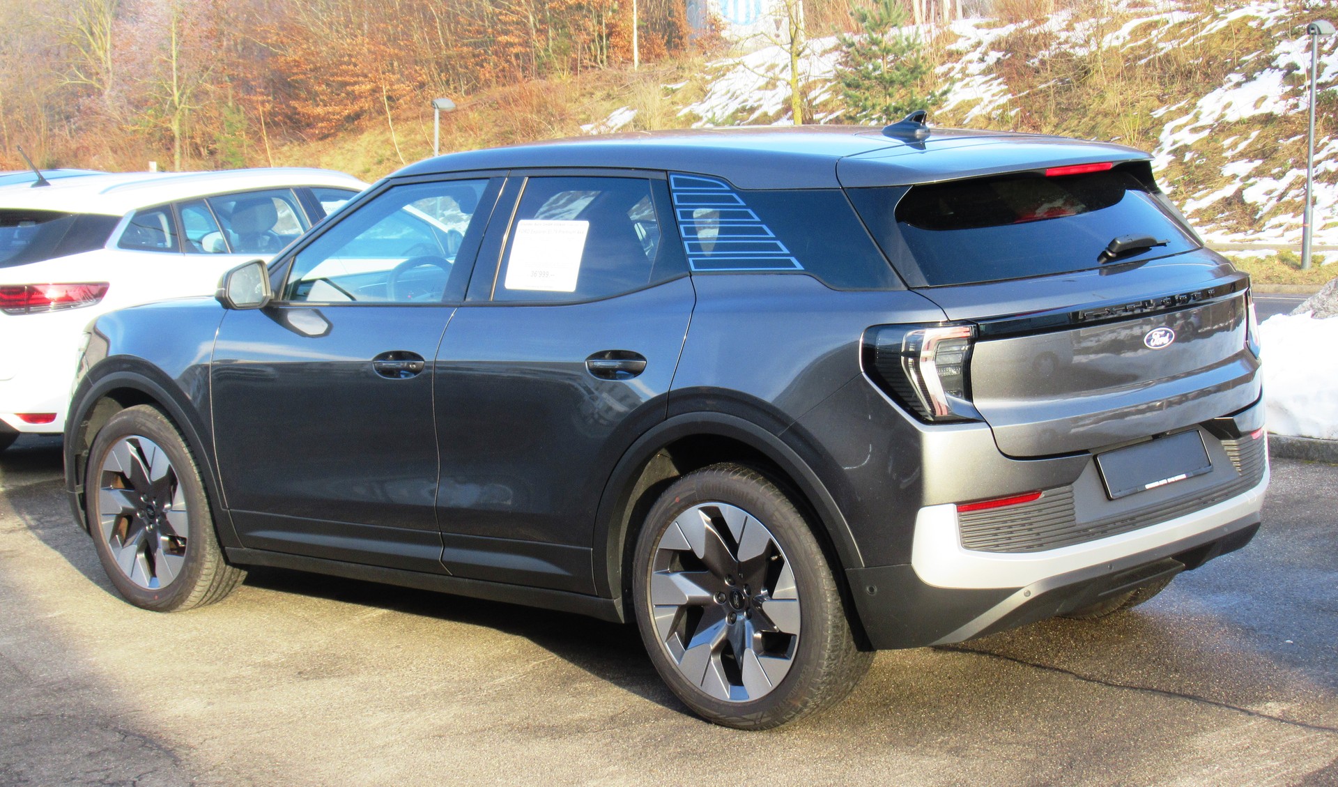 FORD Explorer Elektro 79kWh Dual Extended Range Premium AWD-showroom-element-2
