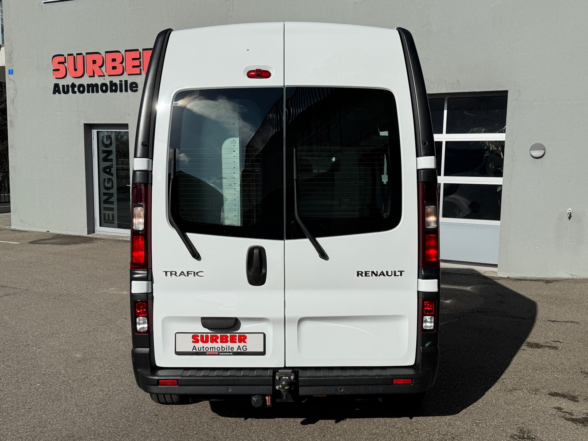 RENAULT Trafic 2.0 Blue dCi 150 Advance 3.5t L2H2 EN mit Anhängerkupplung-image-11