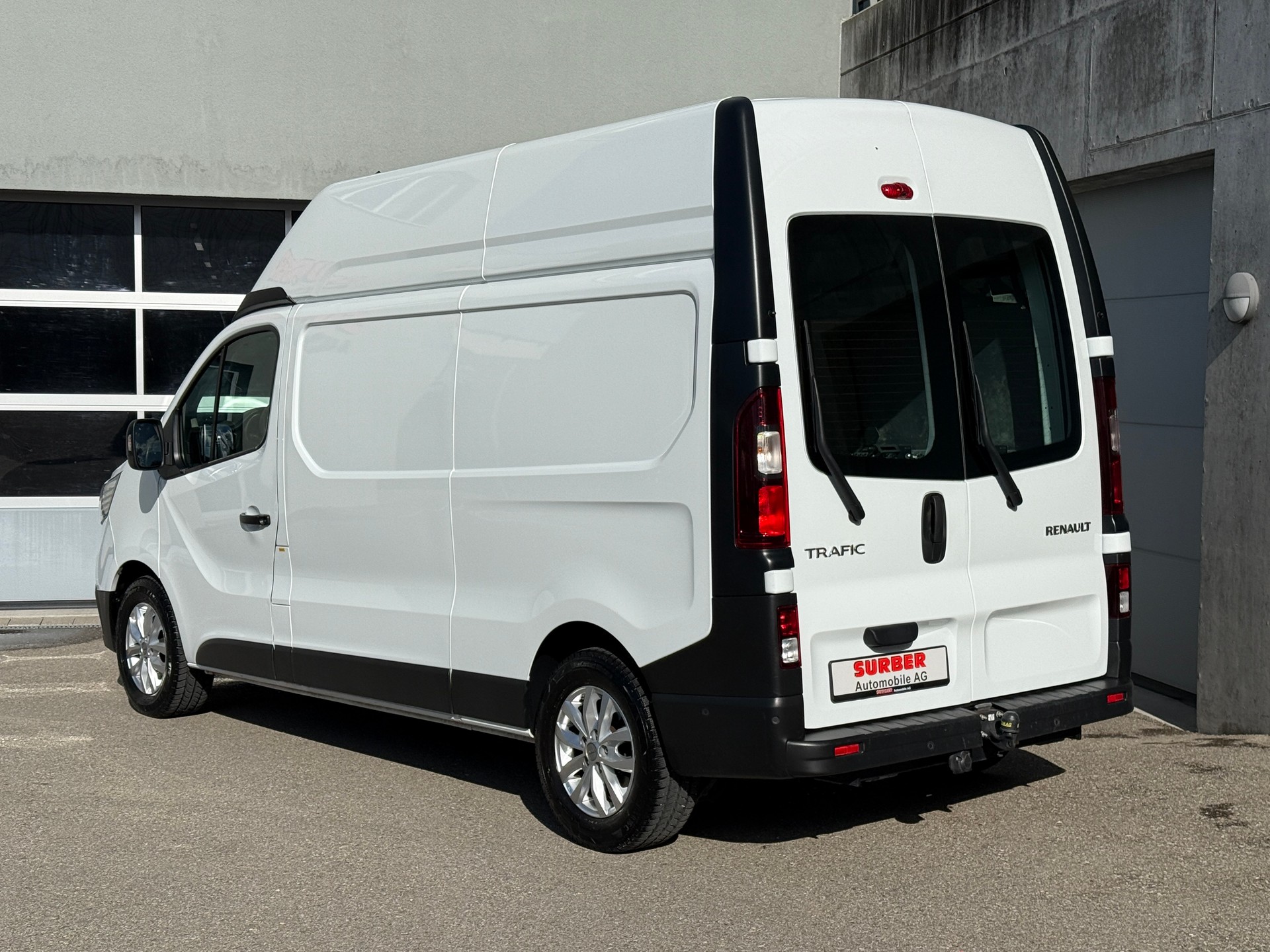 RENAULT Trafic 2.0 Blue dCi 150 Advance 3.5t L2H2 EN mit Anhängerkupplung-showroom-element-2