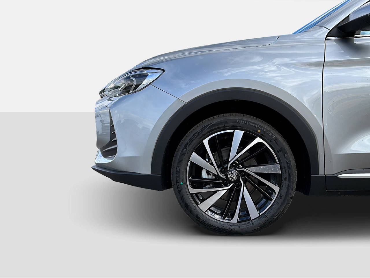 MG ZS 1.5 Hybrid+ Luxury-image-7