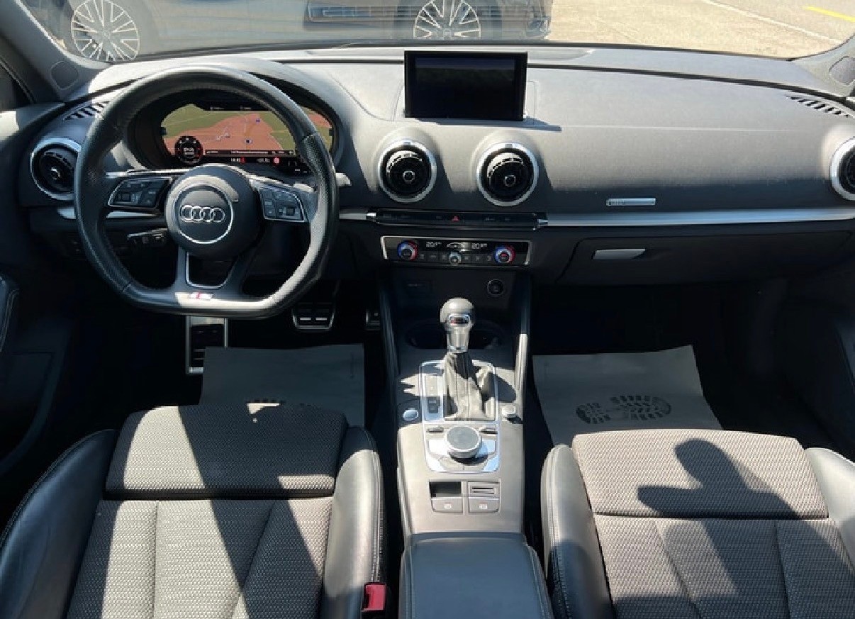 AUDI A3 Sportback 30 TDI S-line Sport-image-9