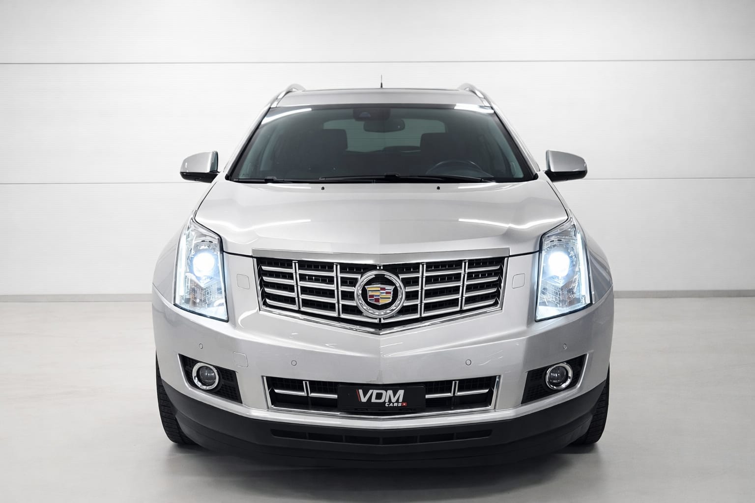 CADILLAC SRX 3.6 V6 Sport Luxury 4WD Automatic *CH-Fahrezug* *Voll Ausstattung*-showroom-element-1