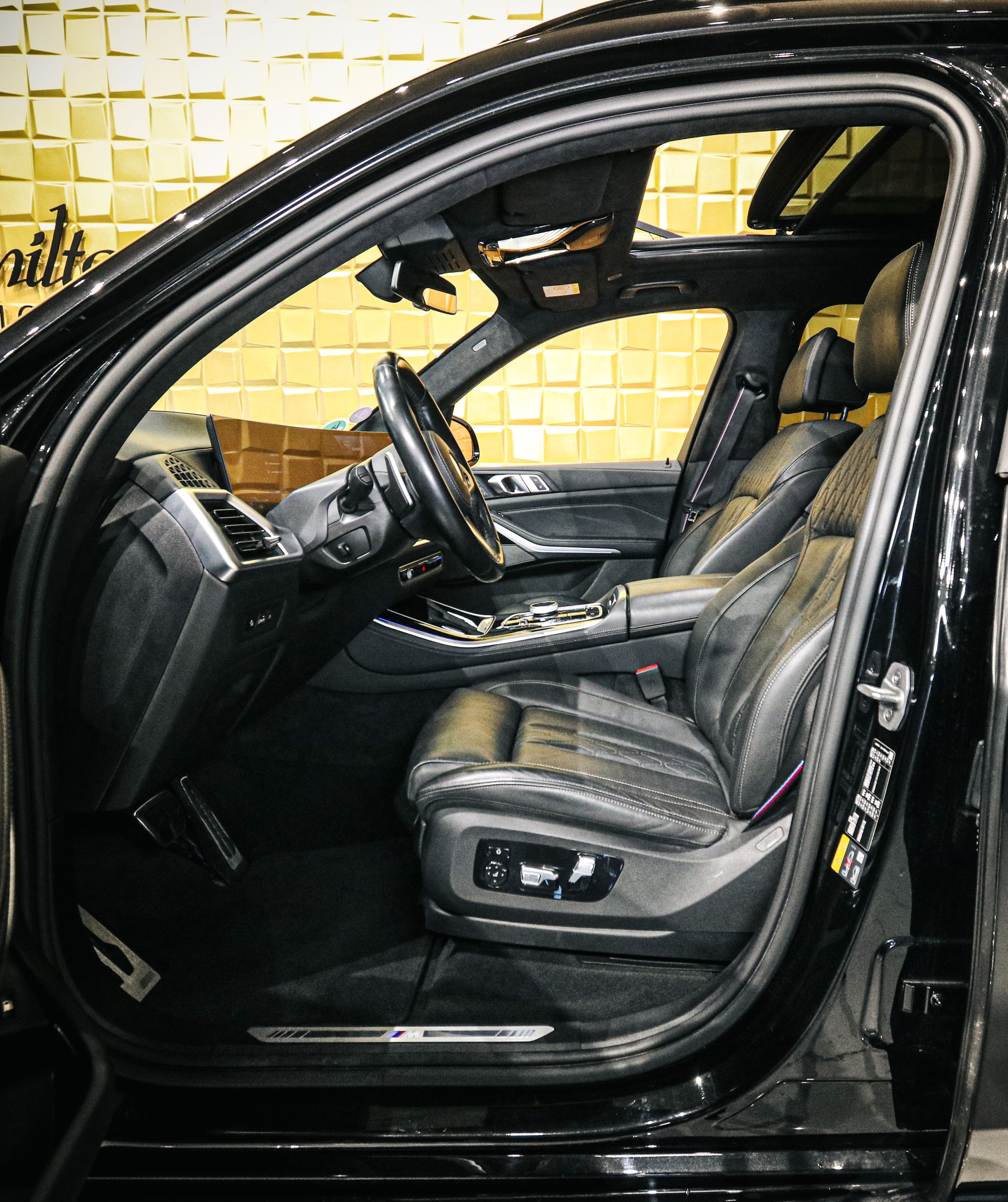 BMW X5 50e M Sport Pro xDrive Steptronic-image-8